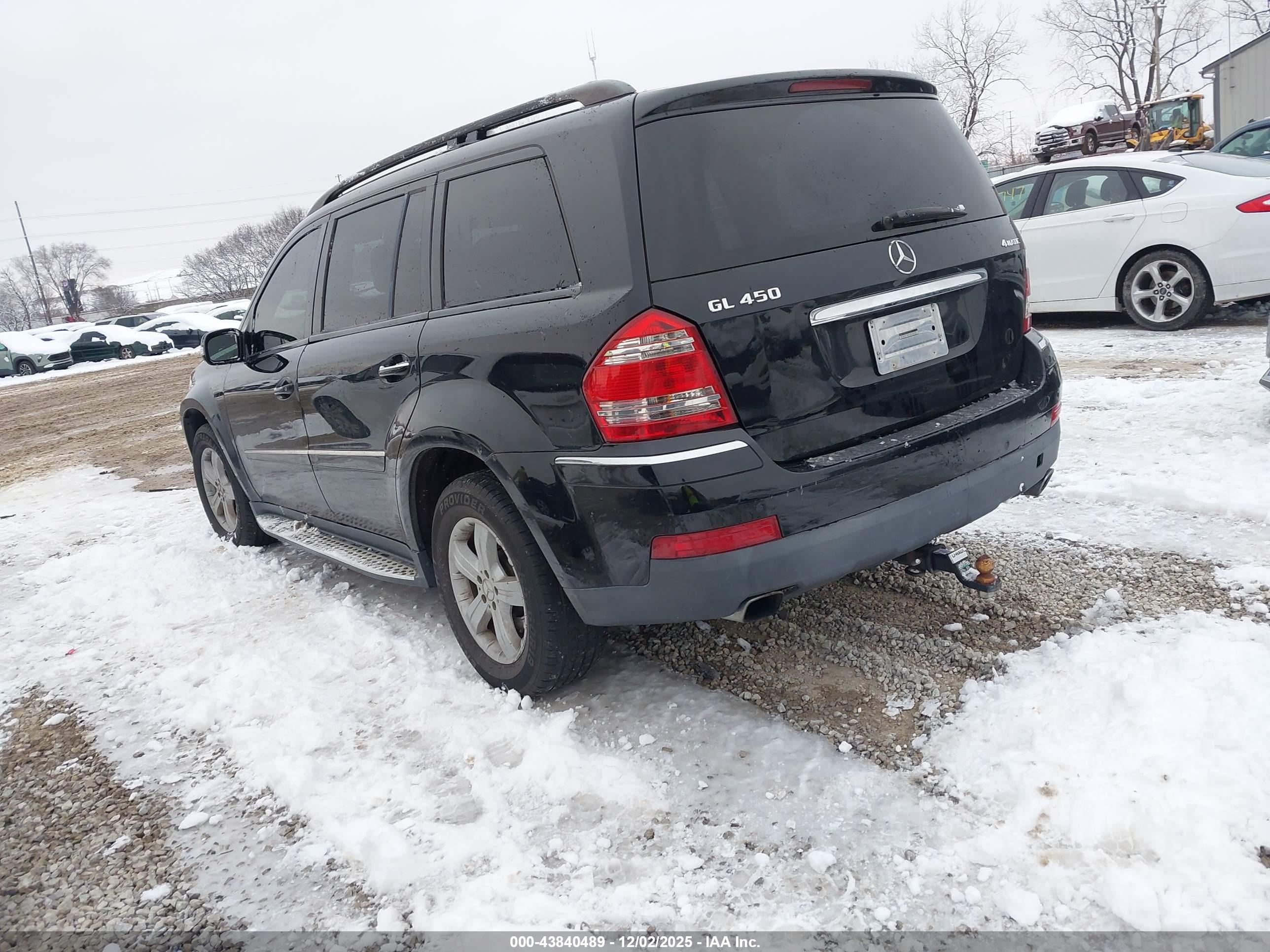 MERCEDES-BENZ GL image 3