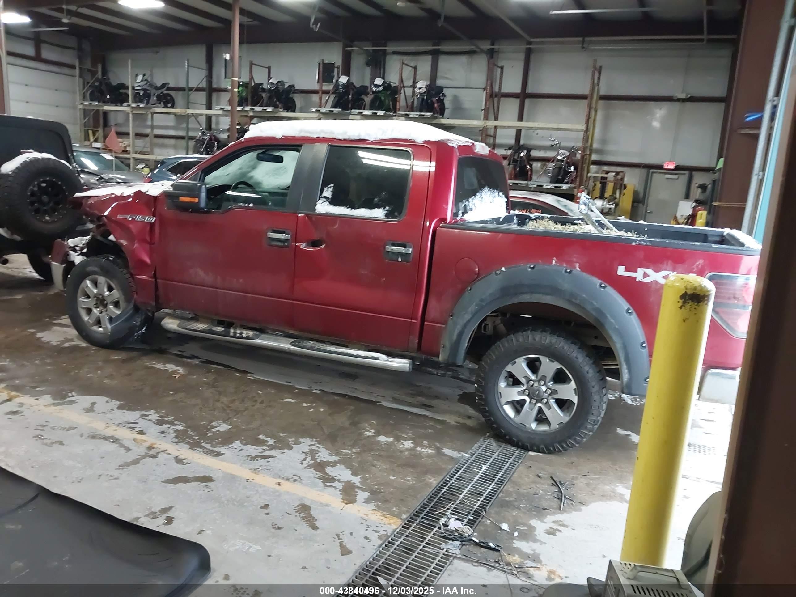 FORD F-150 image 3