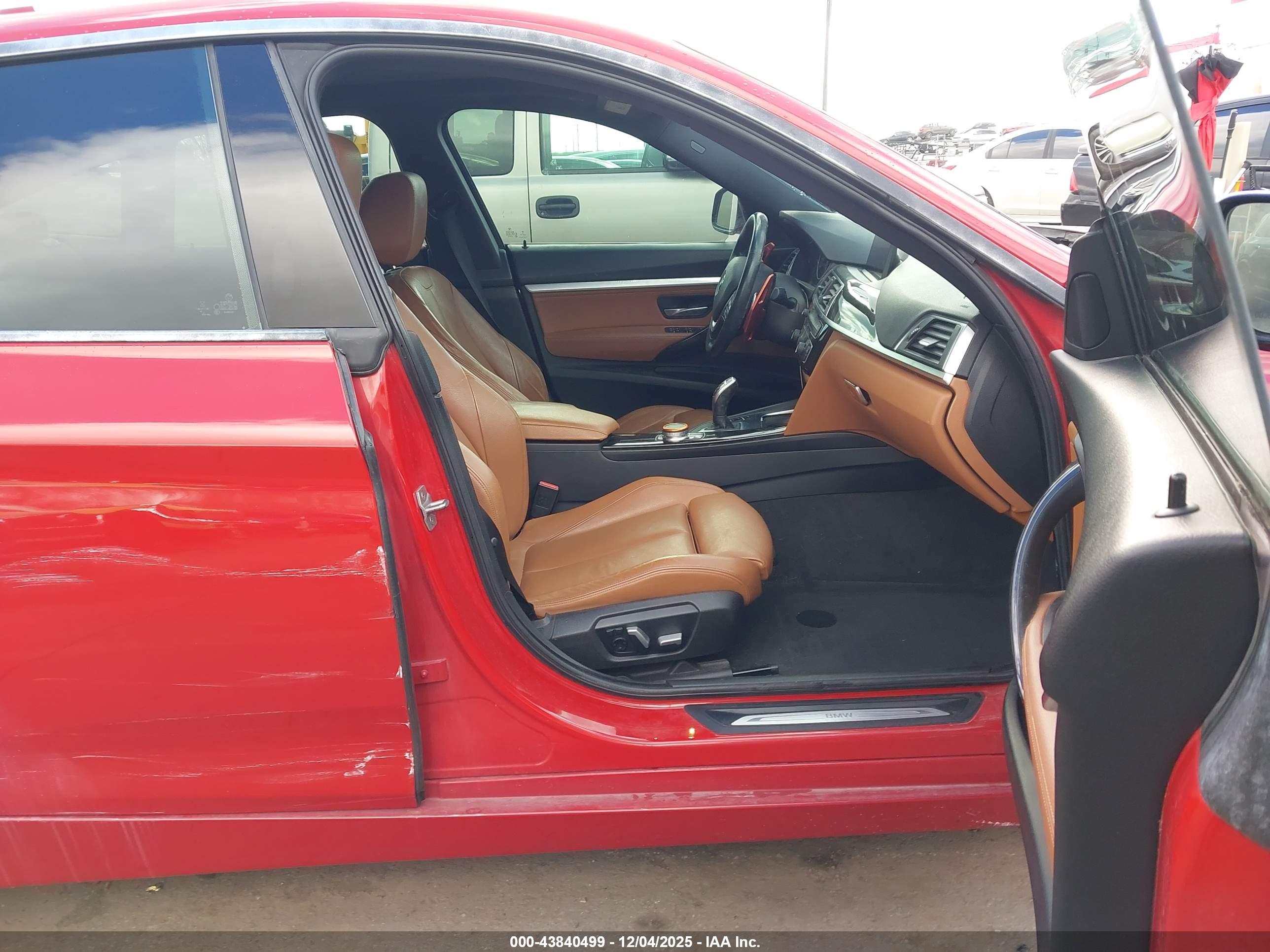 BMW 330I image 5