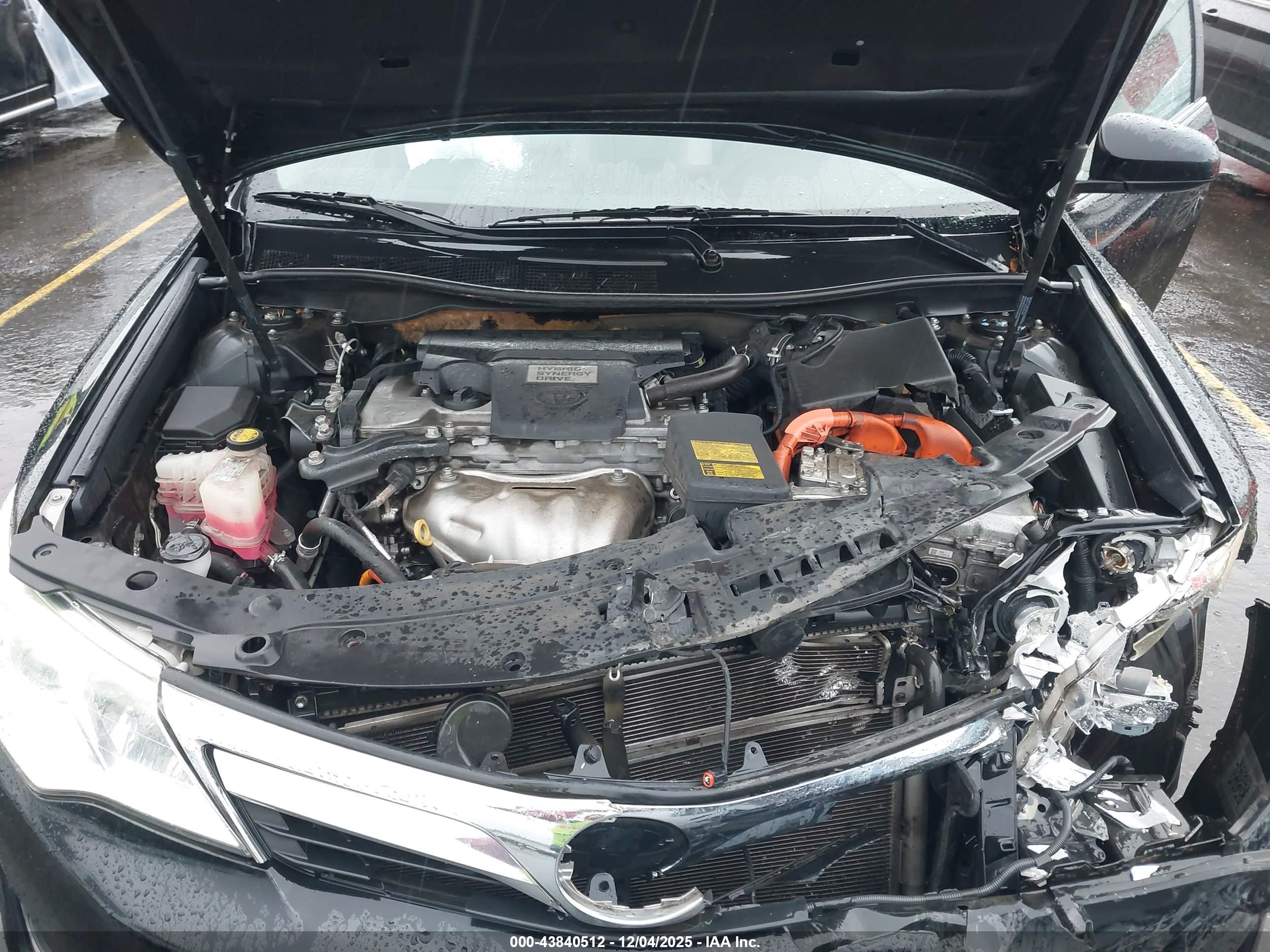 TOYOTA CAMRY image 10