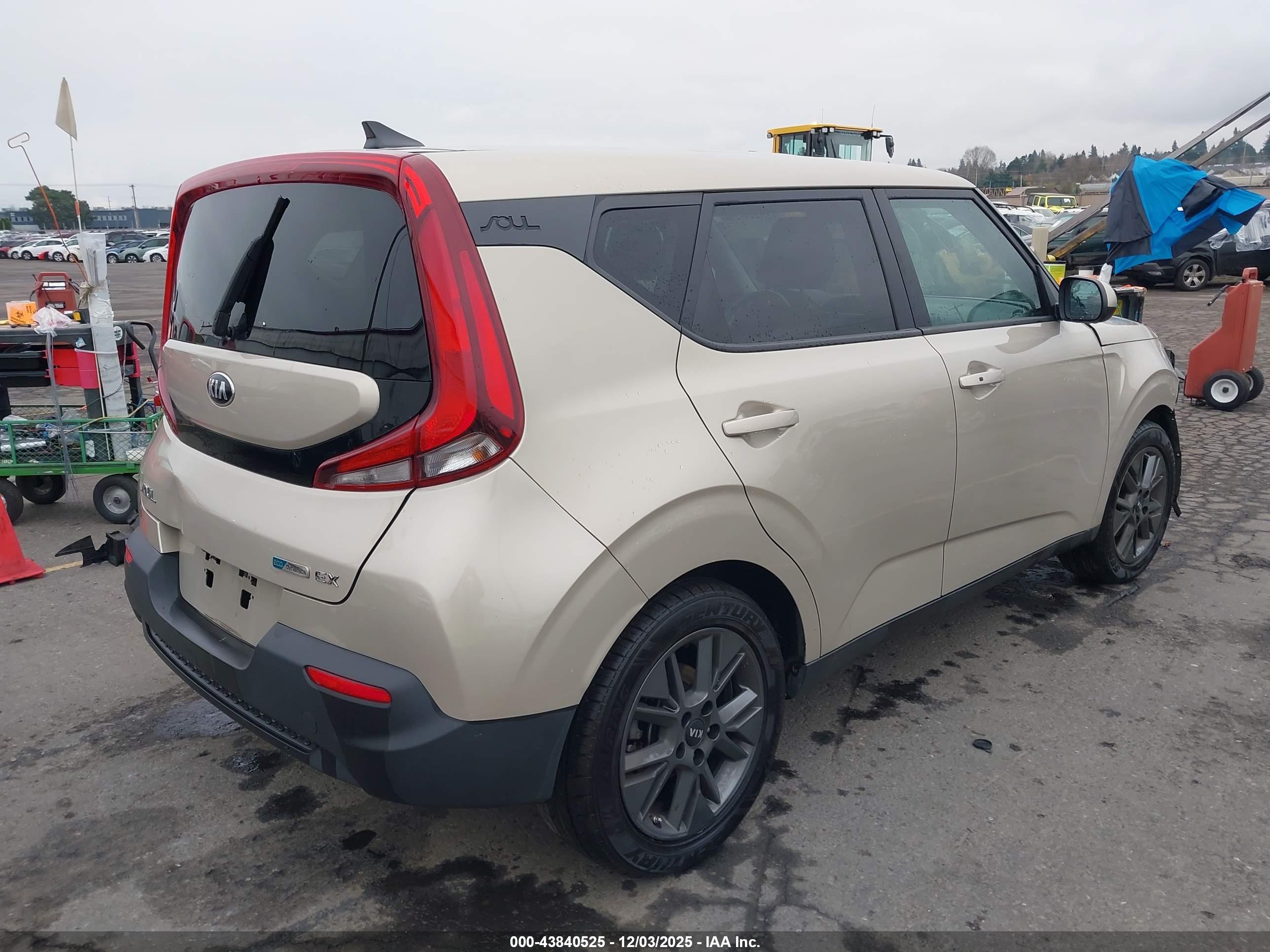 KIA SOUL image 4