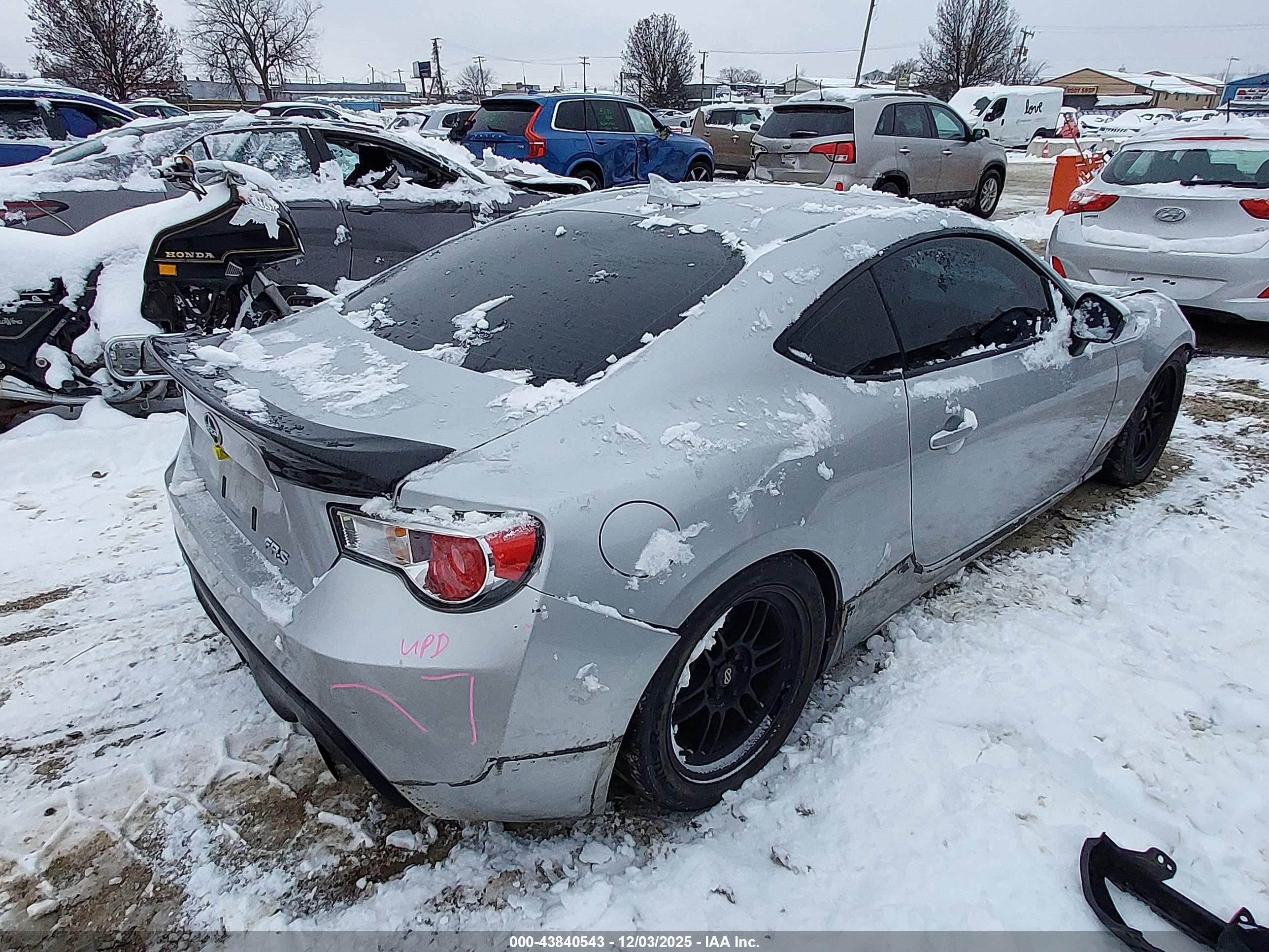 SCION FR-S image 4