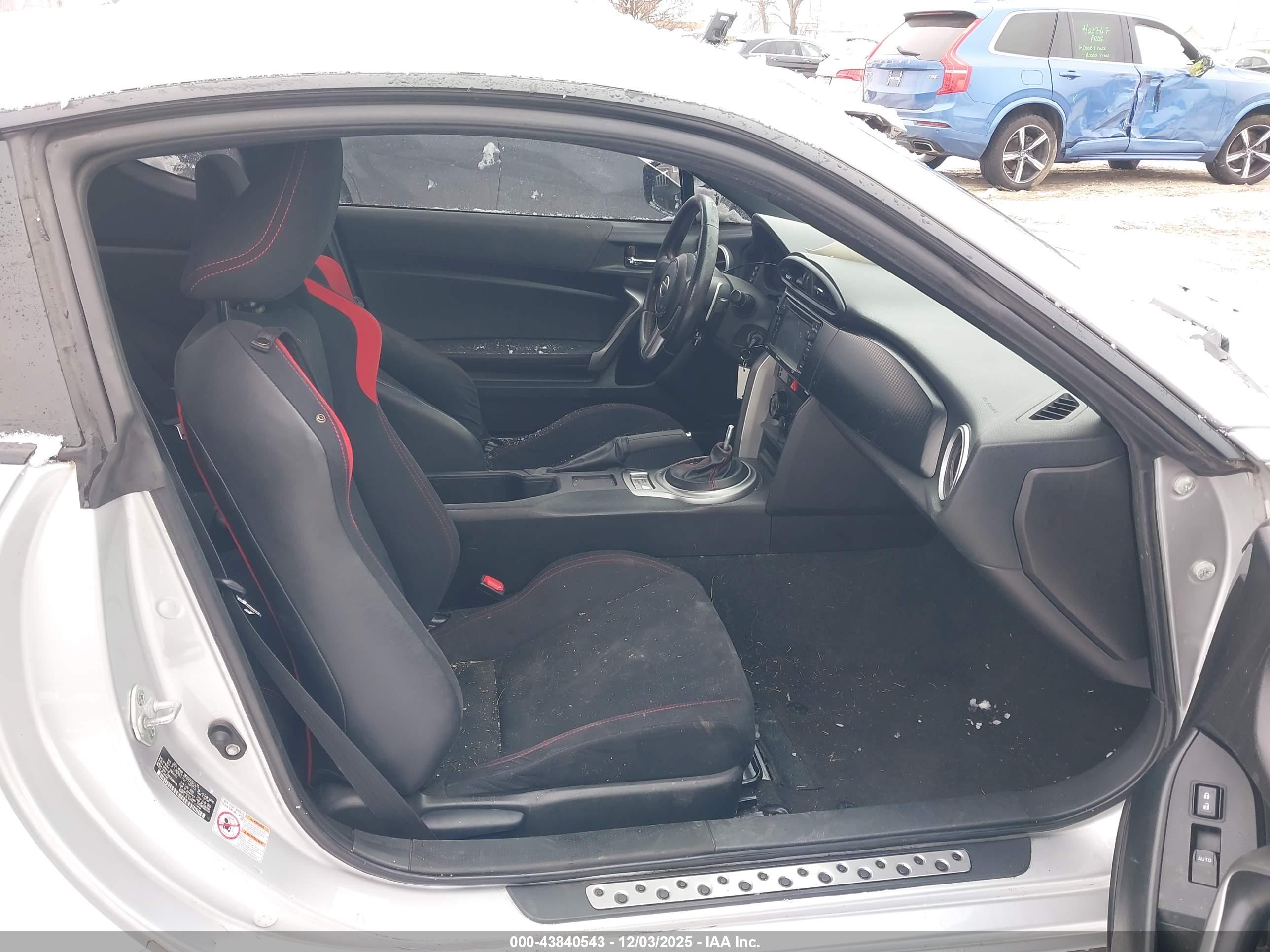 SCION FR-S image 5