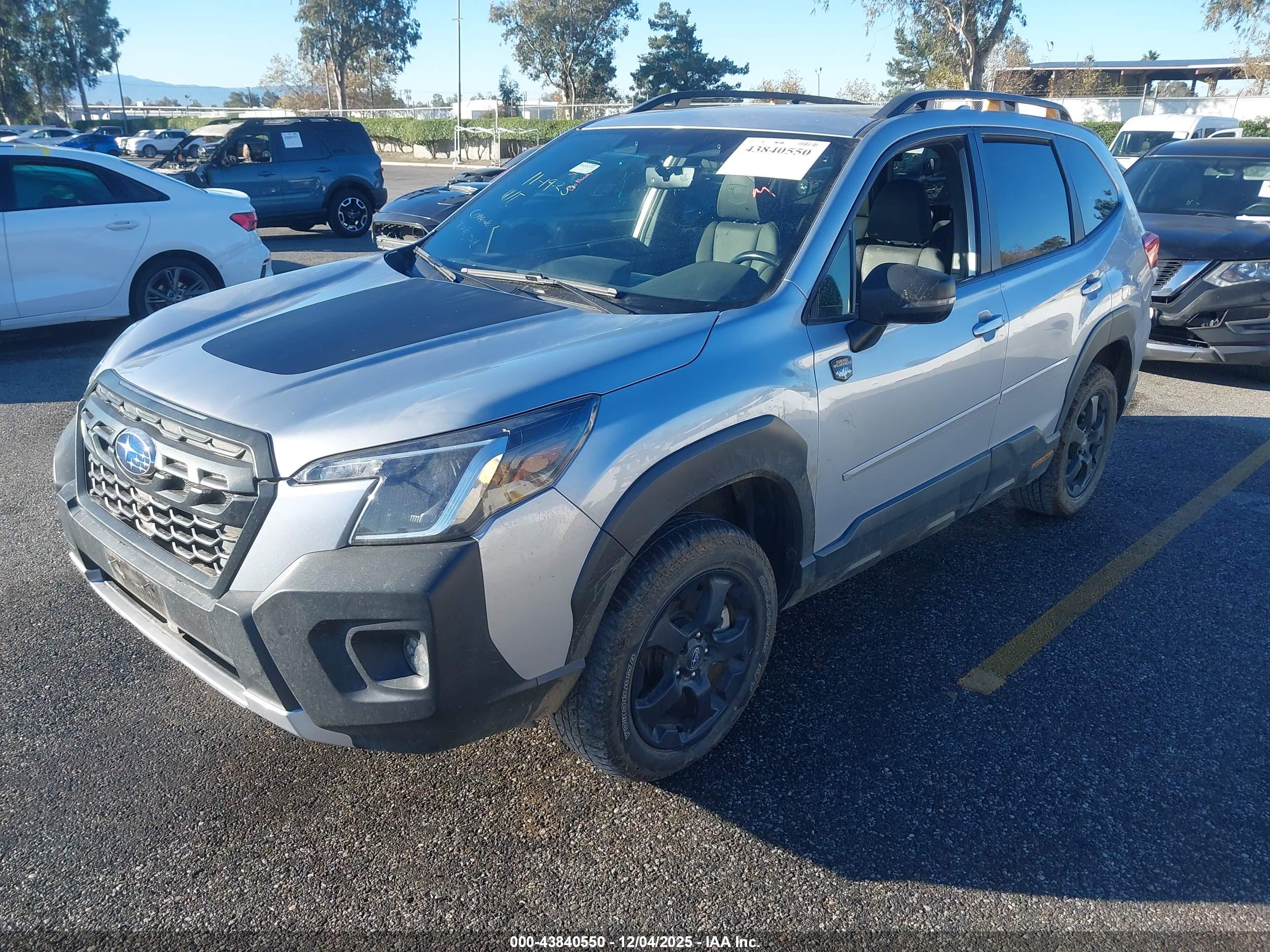 SUBARU FORESTER image 2