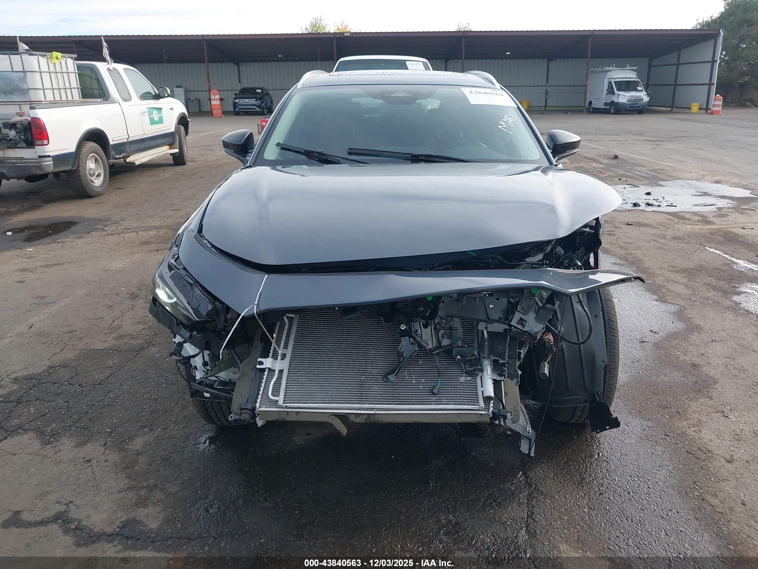 MAZDA CX-30 image 6