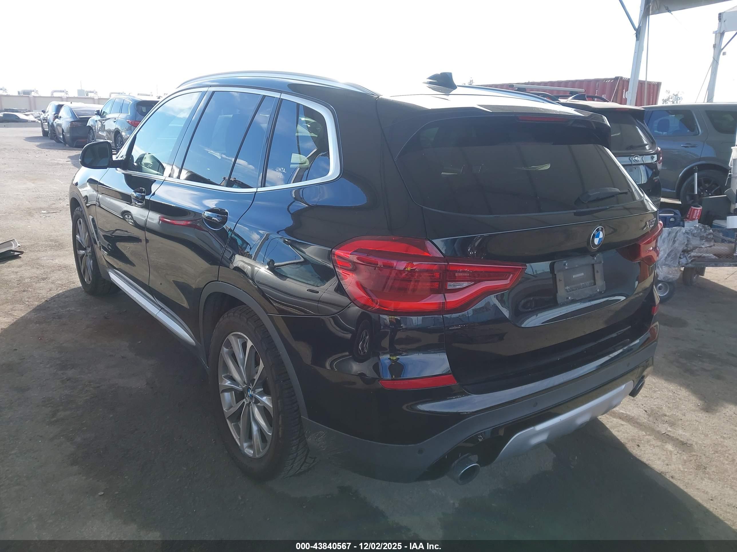 BMW X3 image 3