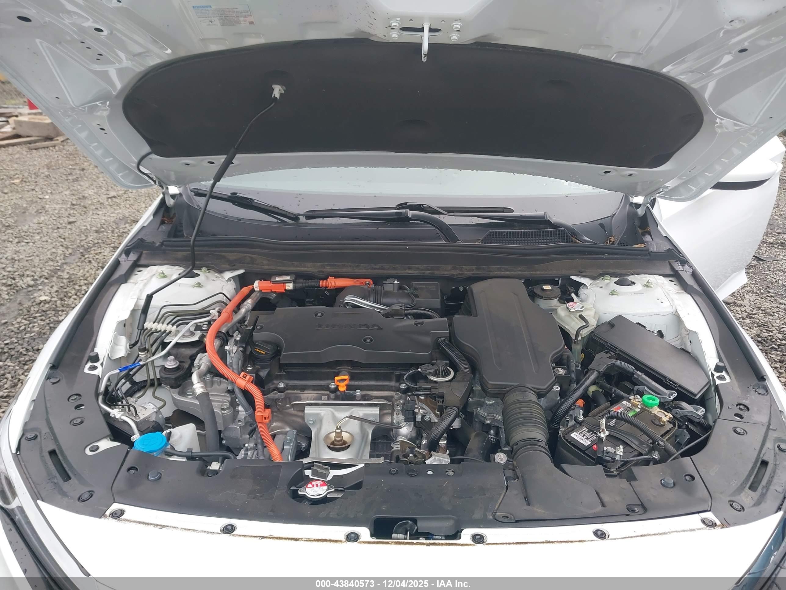 HONDA ACCORD image 10