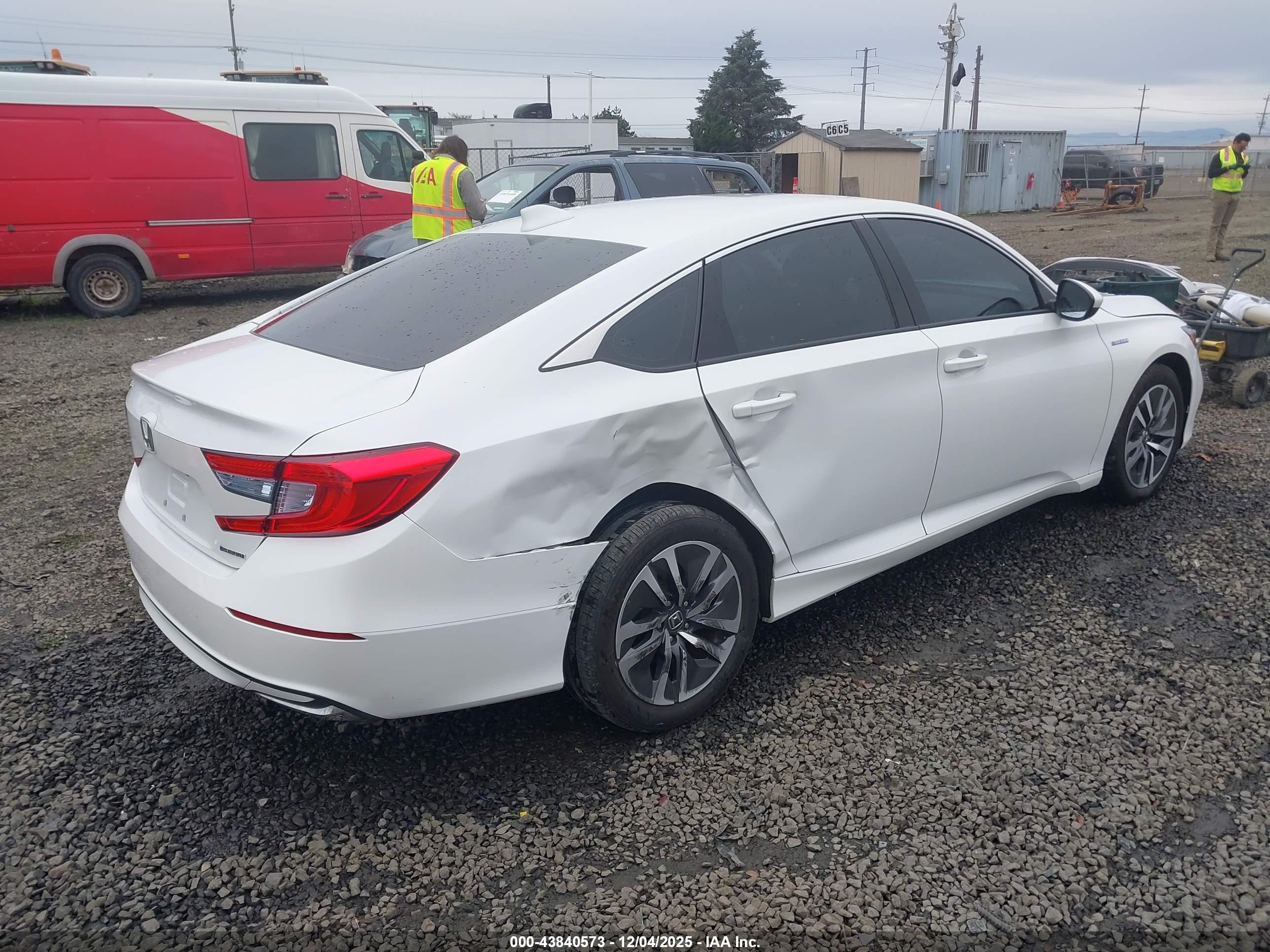 HONDA ACCORD image 4