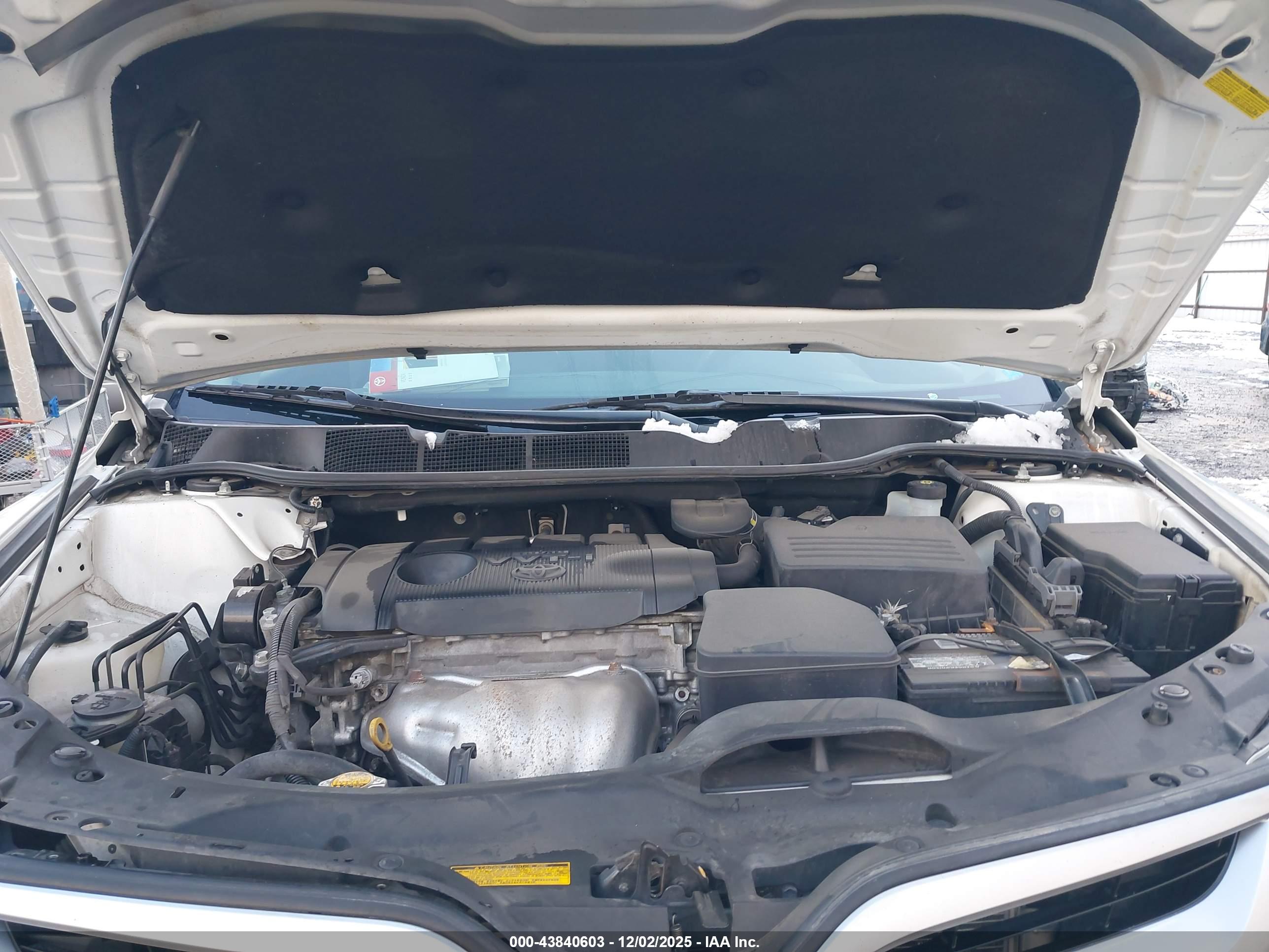TOYOTA VENZA image 10