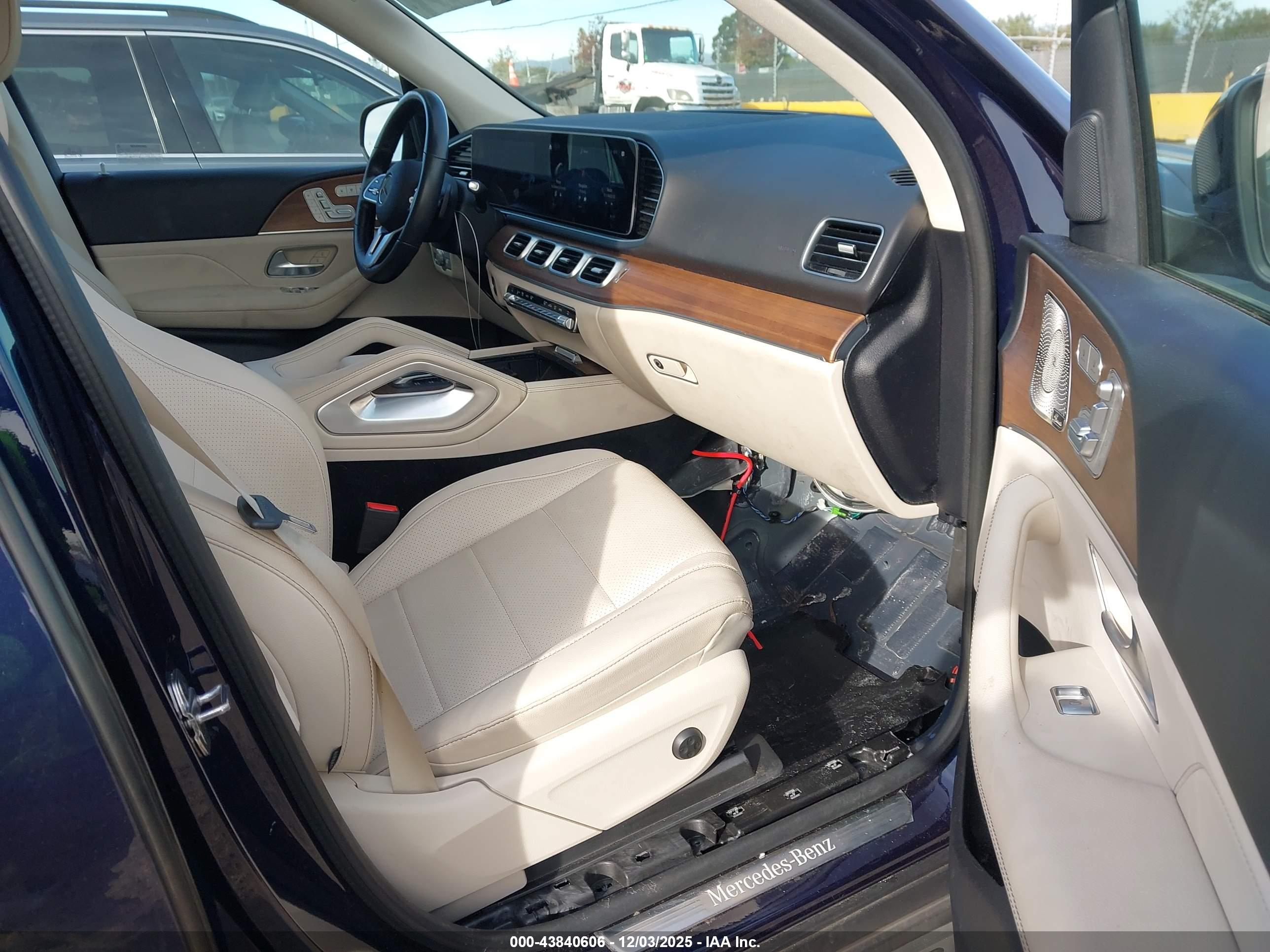 MERCEDES-BENZ GLE image 5
