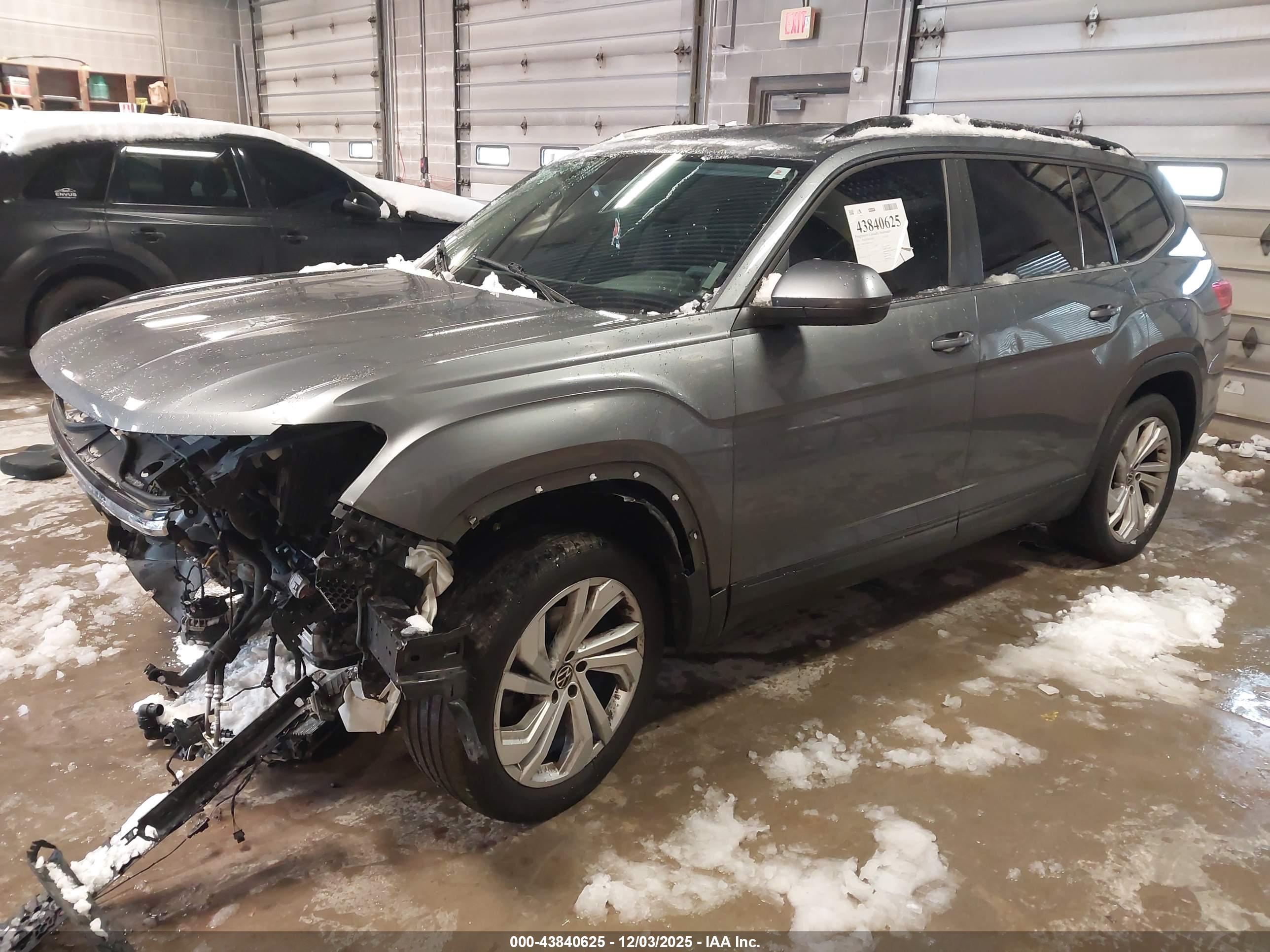 VOLKSWAGEN ATLAS image 2
