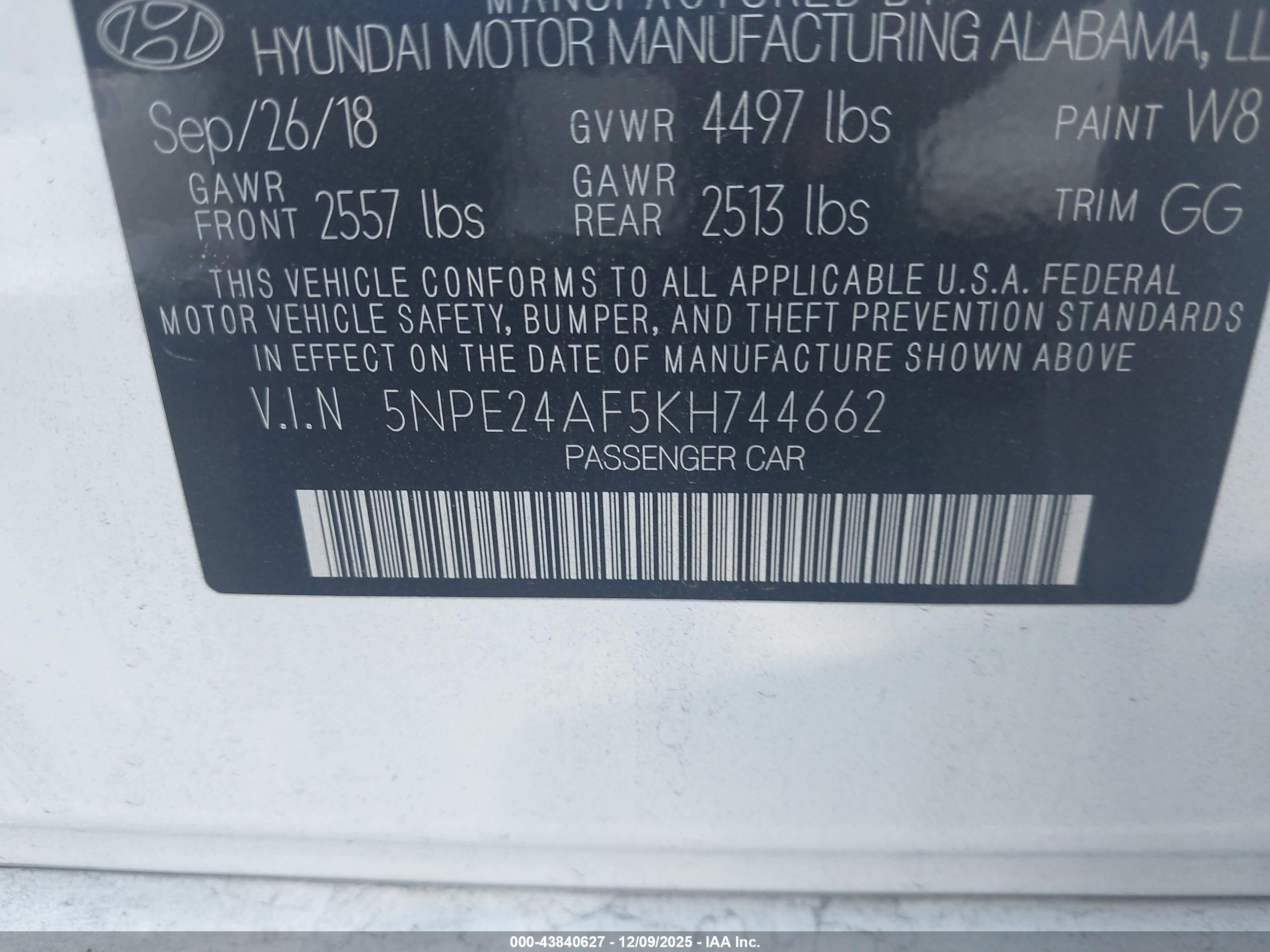 HYUNDAI SONATA image 9