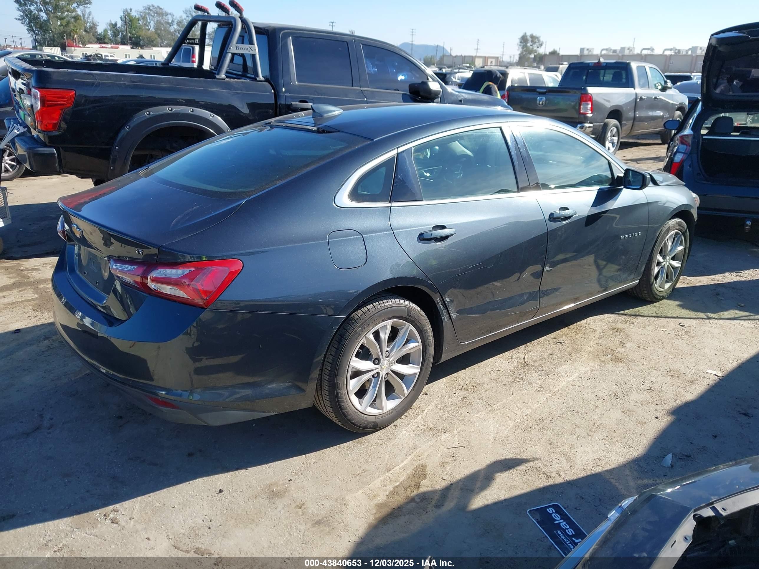 CHEVROLET MALIBU image 4