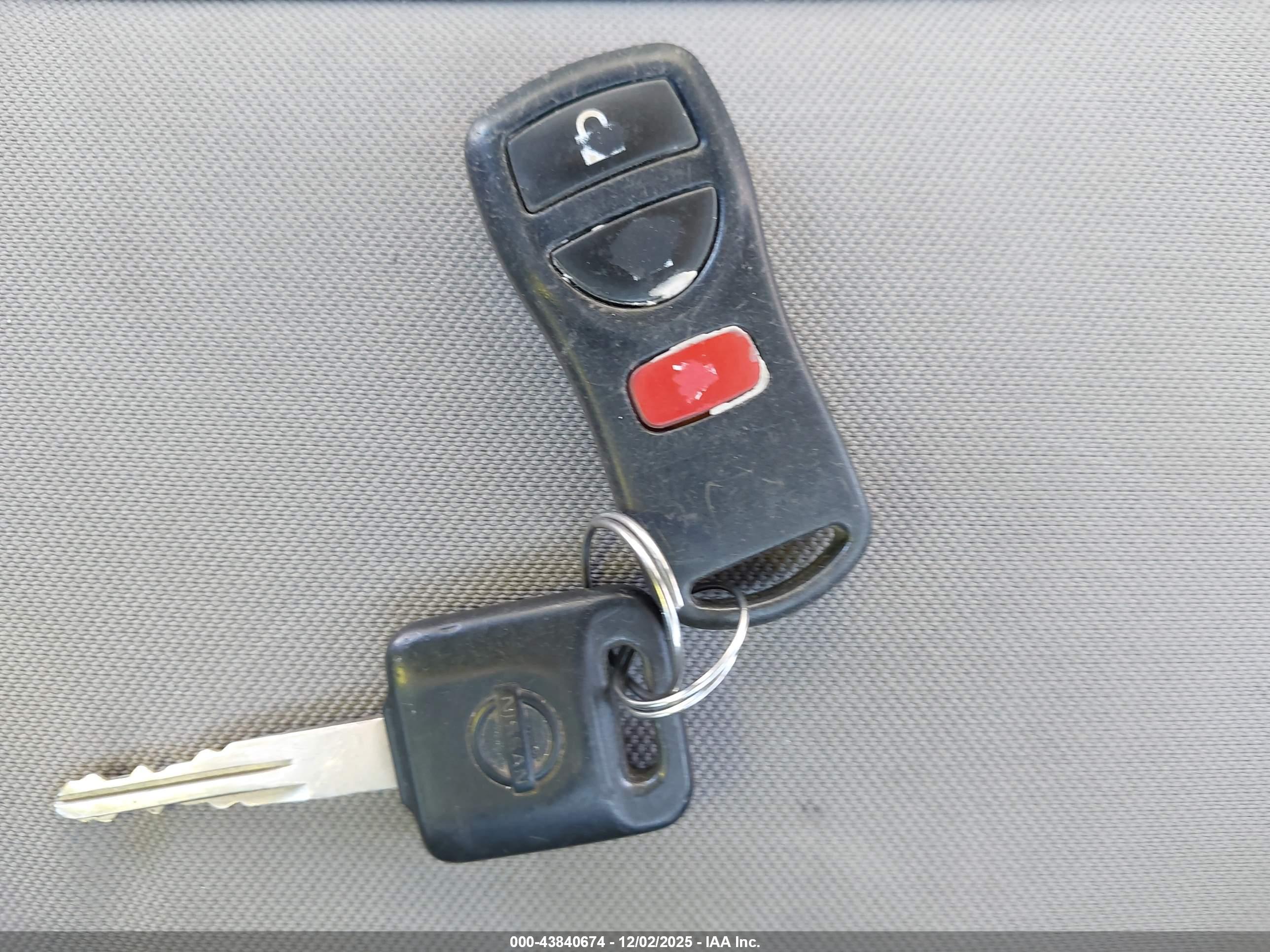 NISSAN NV image 11