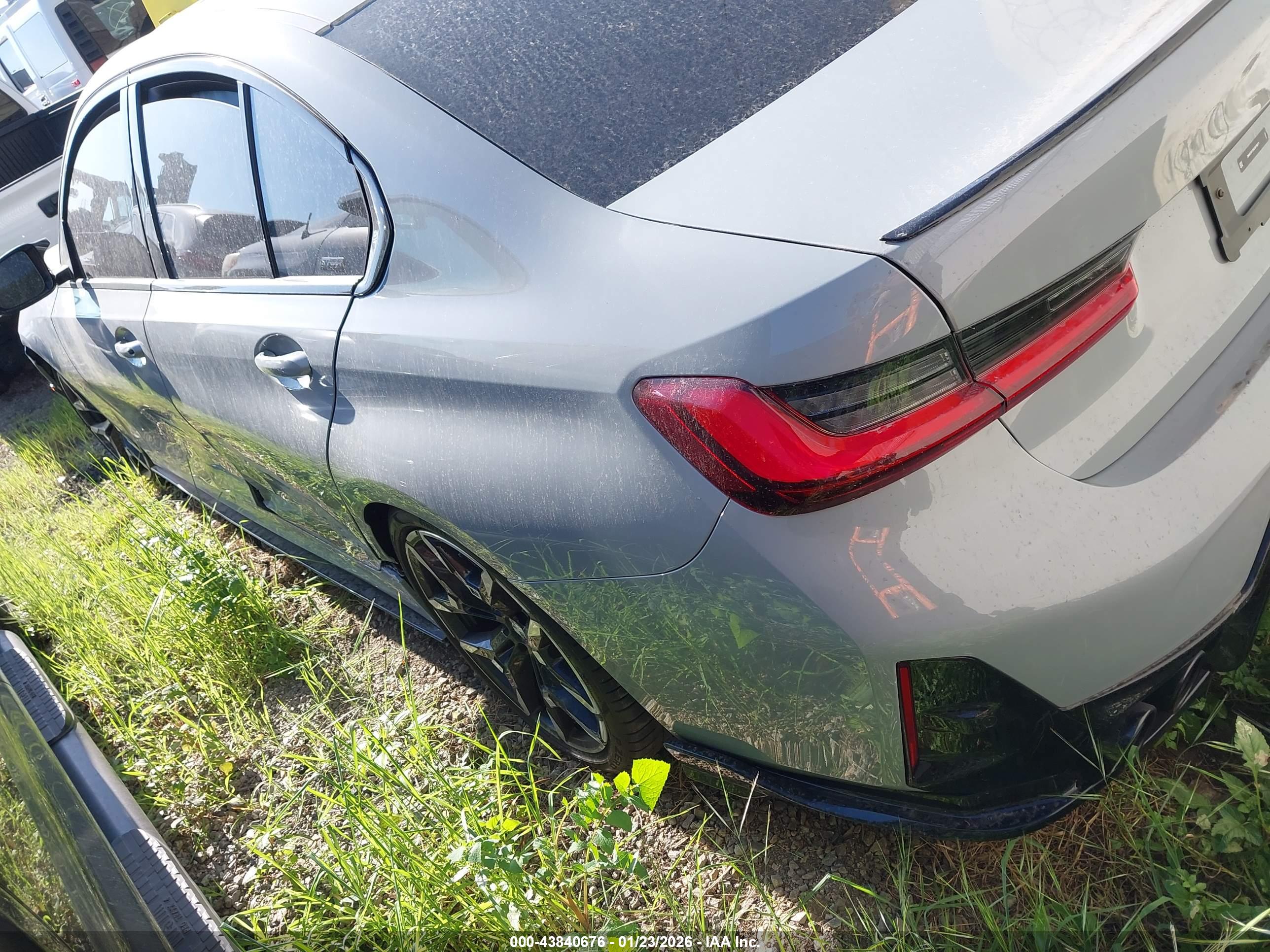 BMW M340I image 3