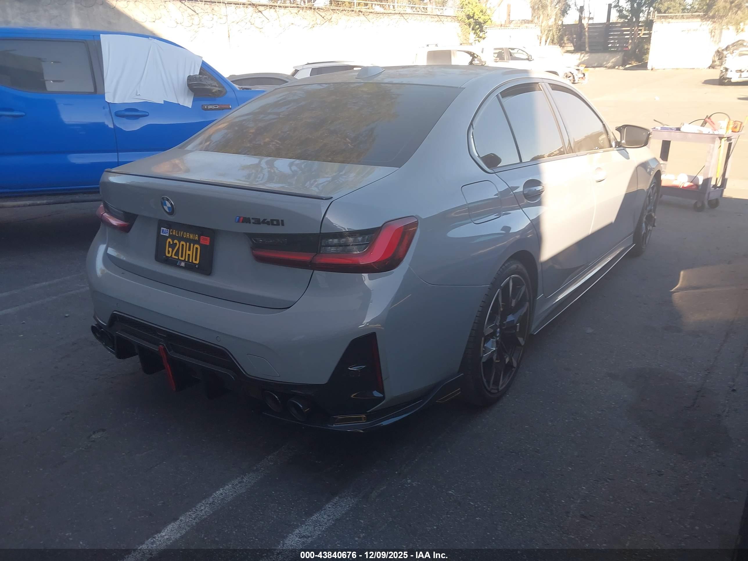 BMW M340I image 4