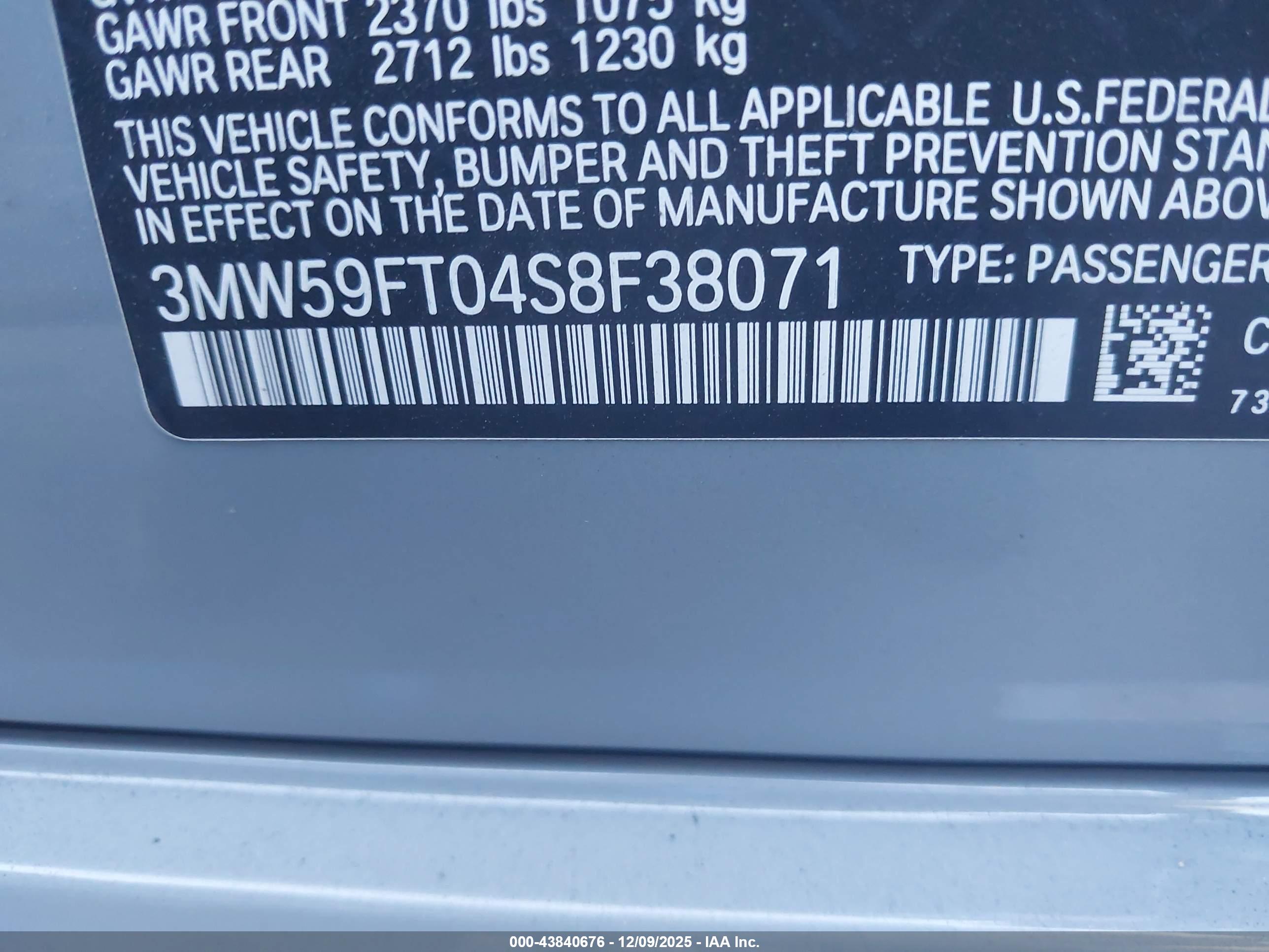 BMW M340I image 9