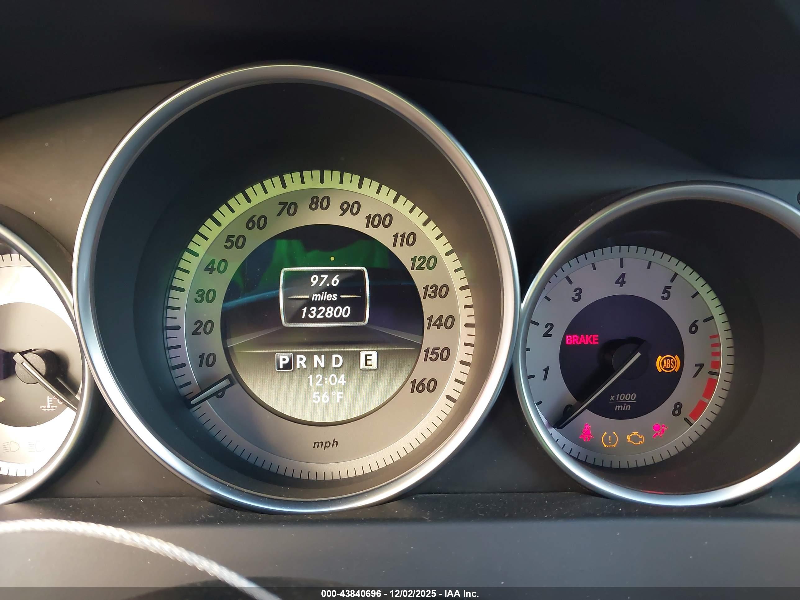 MERCEDES-BENZ C image 7