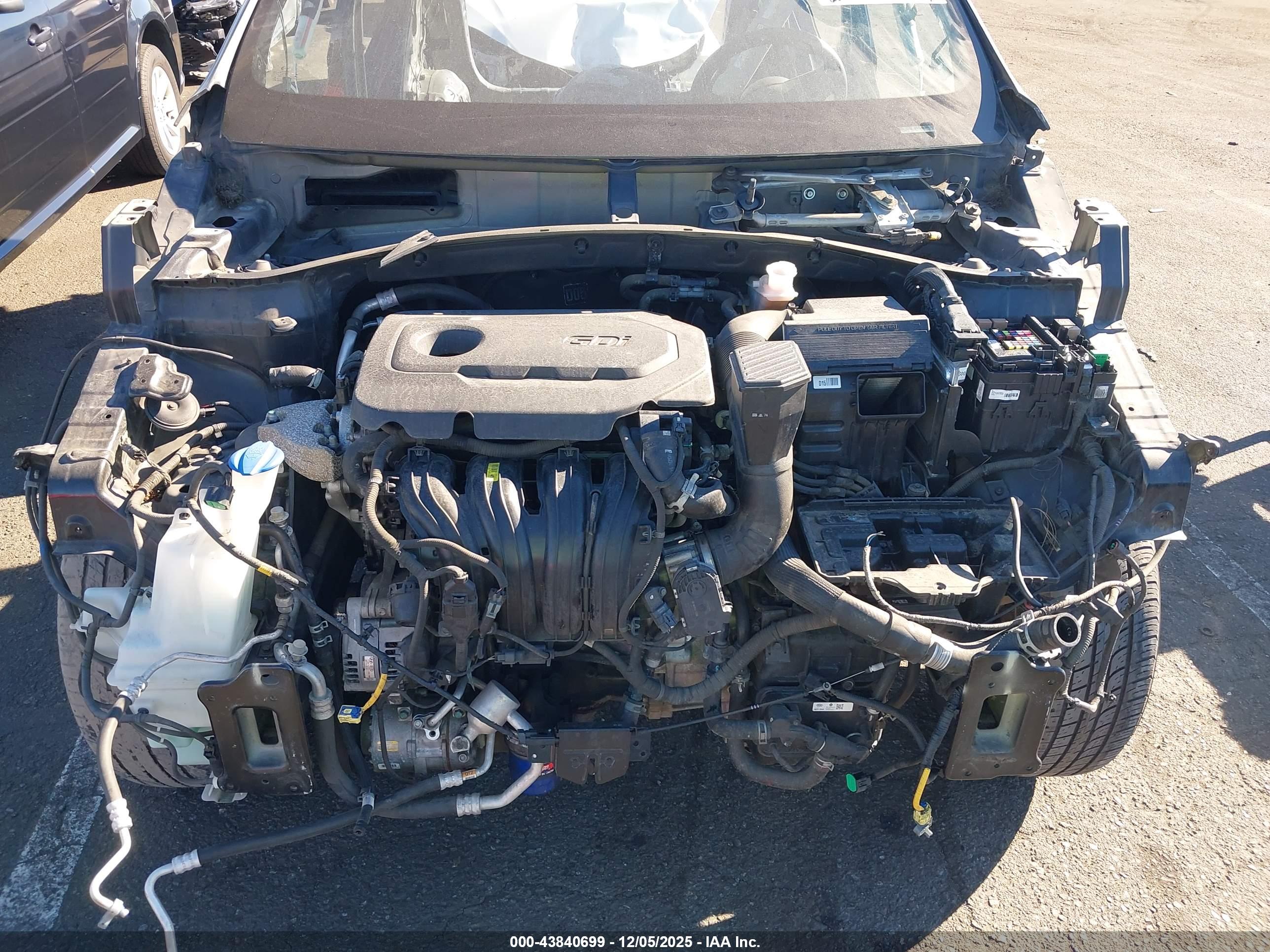 KIA SPORTAGE image 10