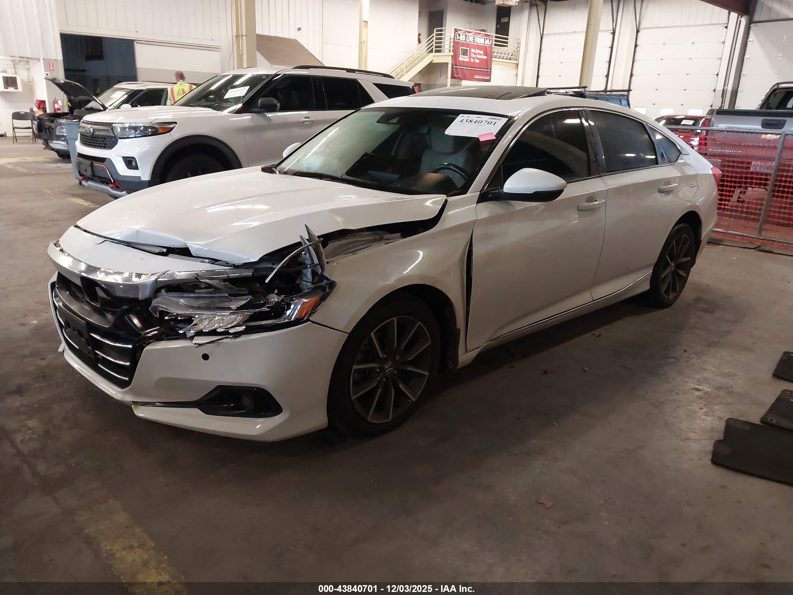 HONDA ACCORD image 2