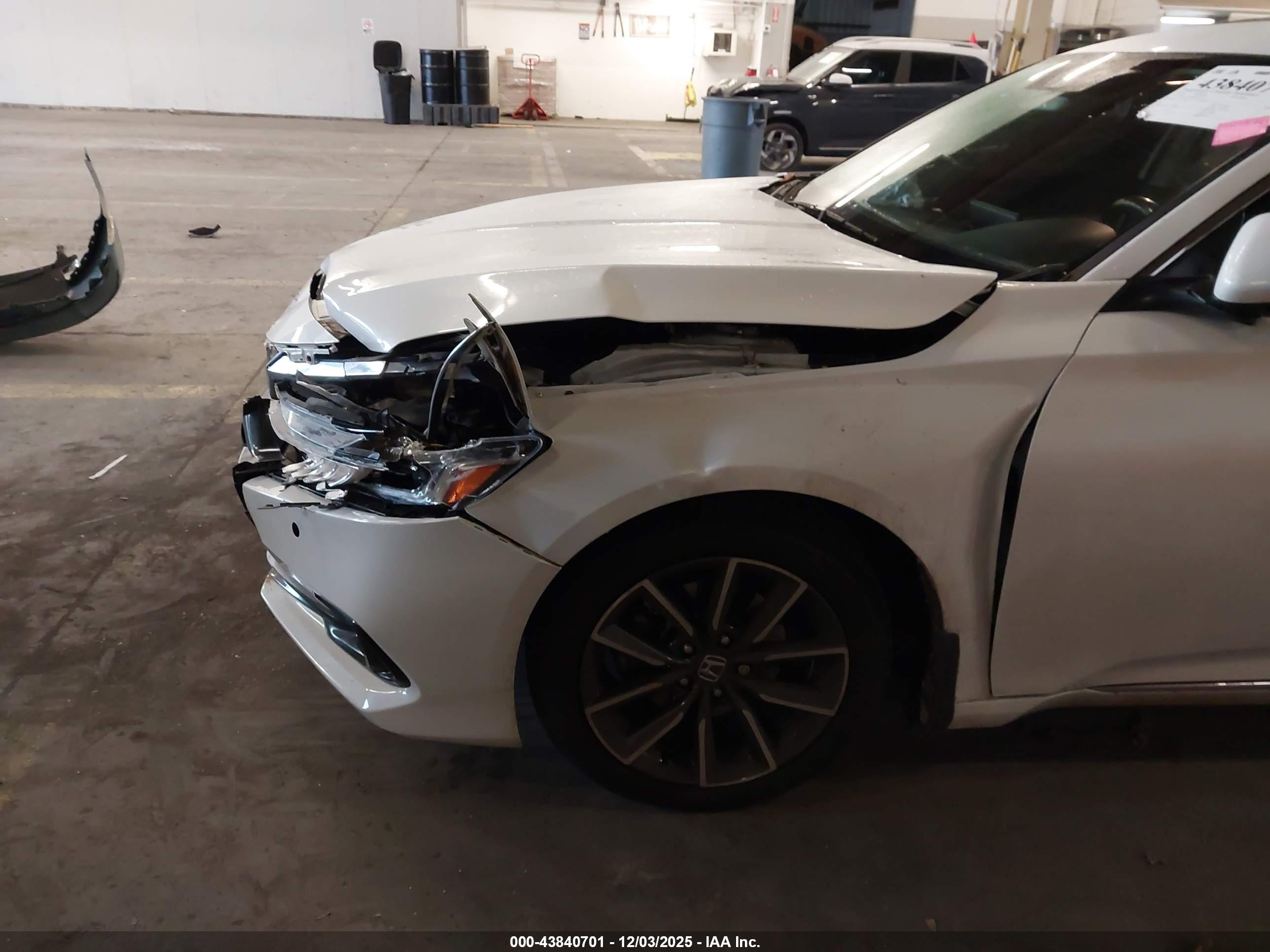 HONDA ACCORD image 6