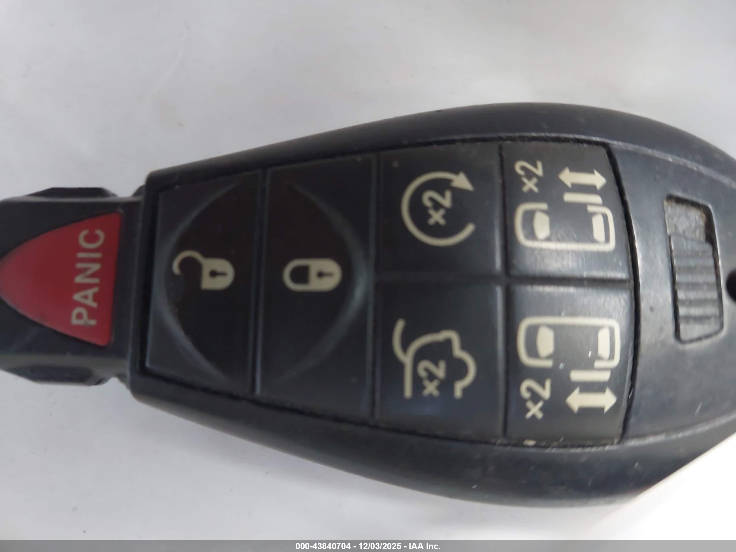DODGE GRAND image 11