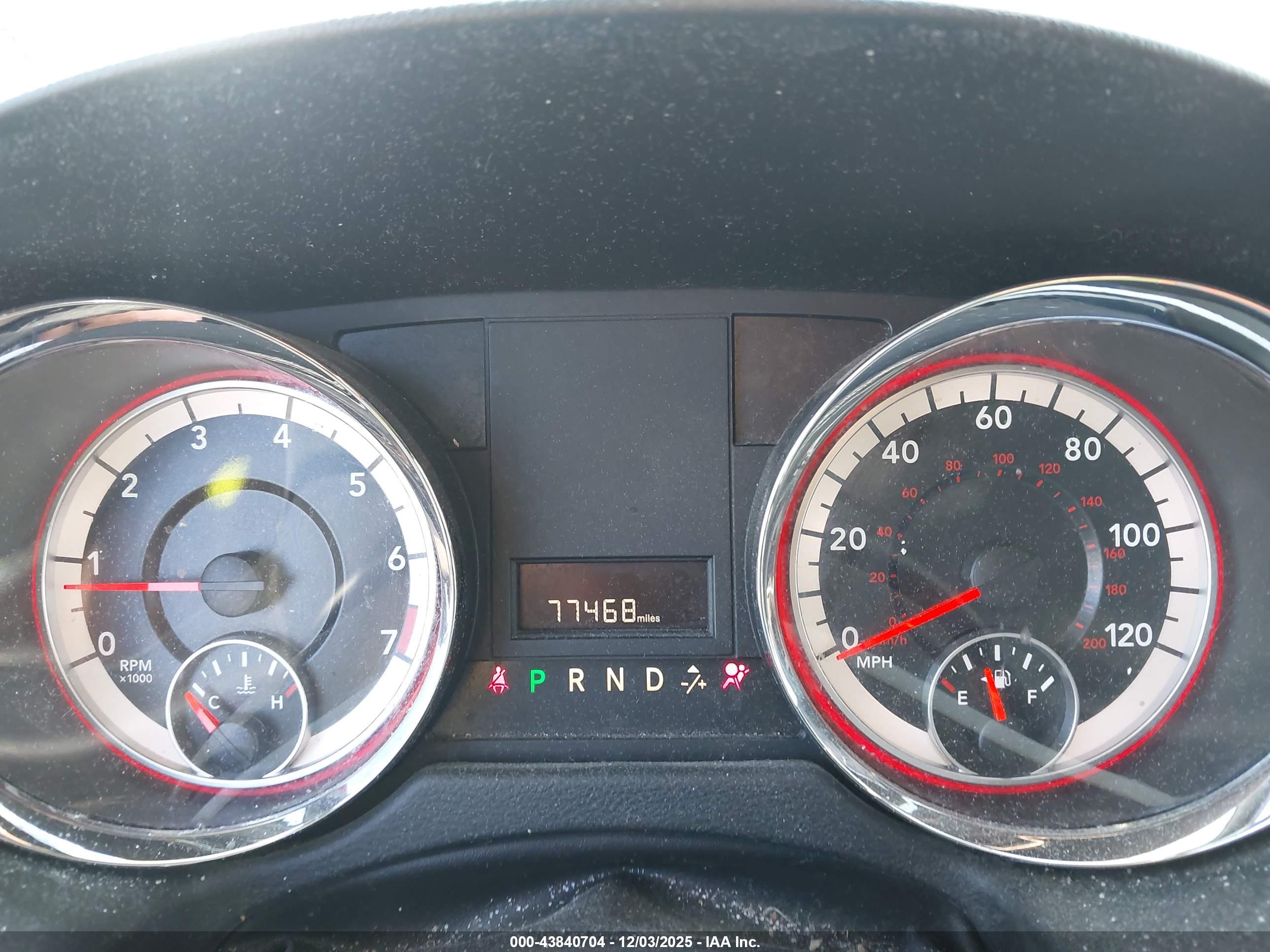 DODGE GRAND image 7