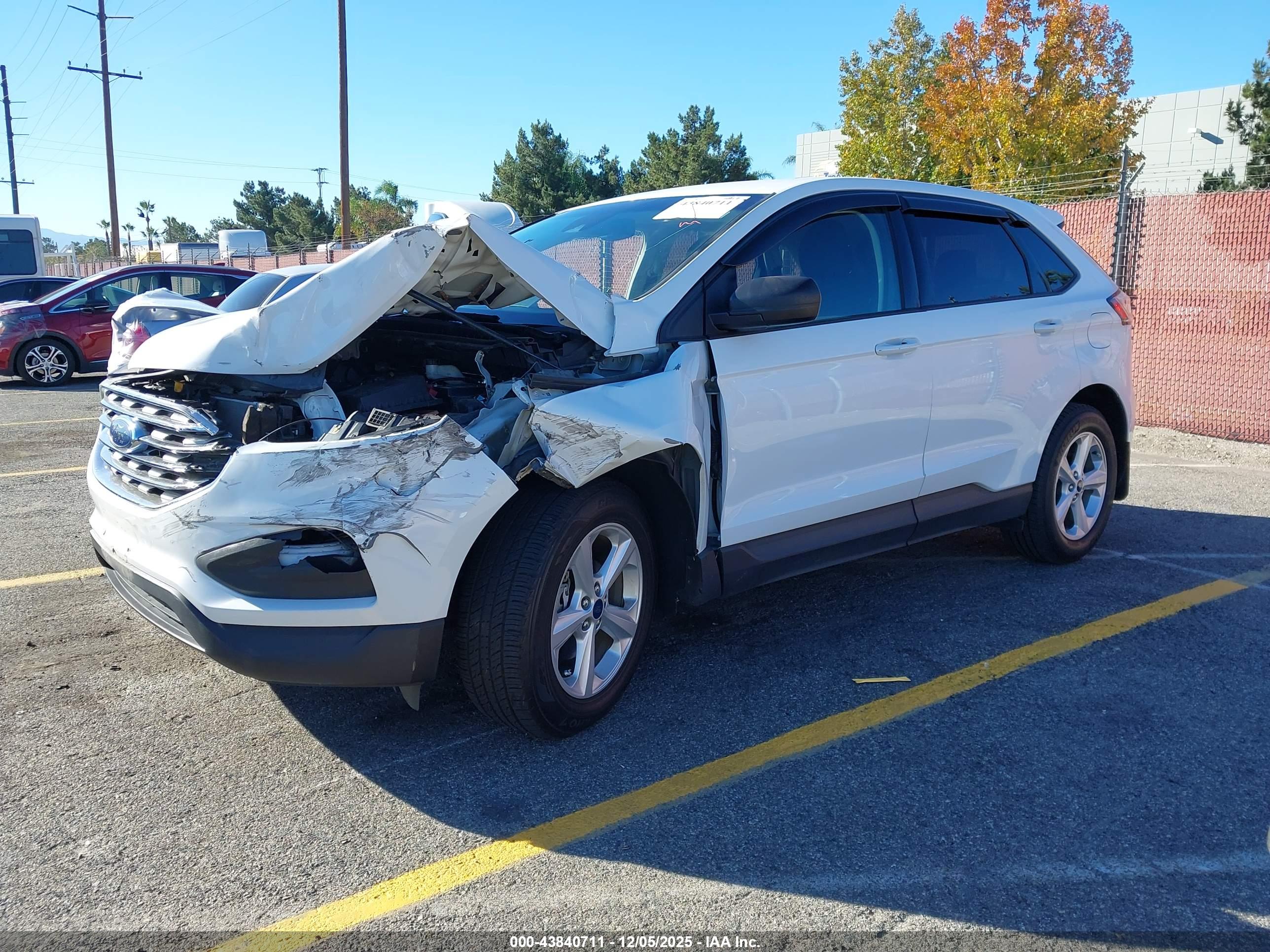 FORD EDGE image 2