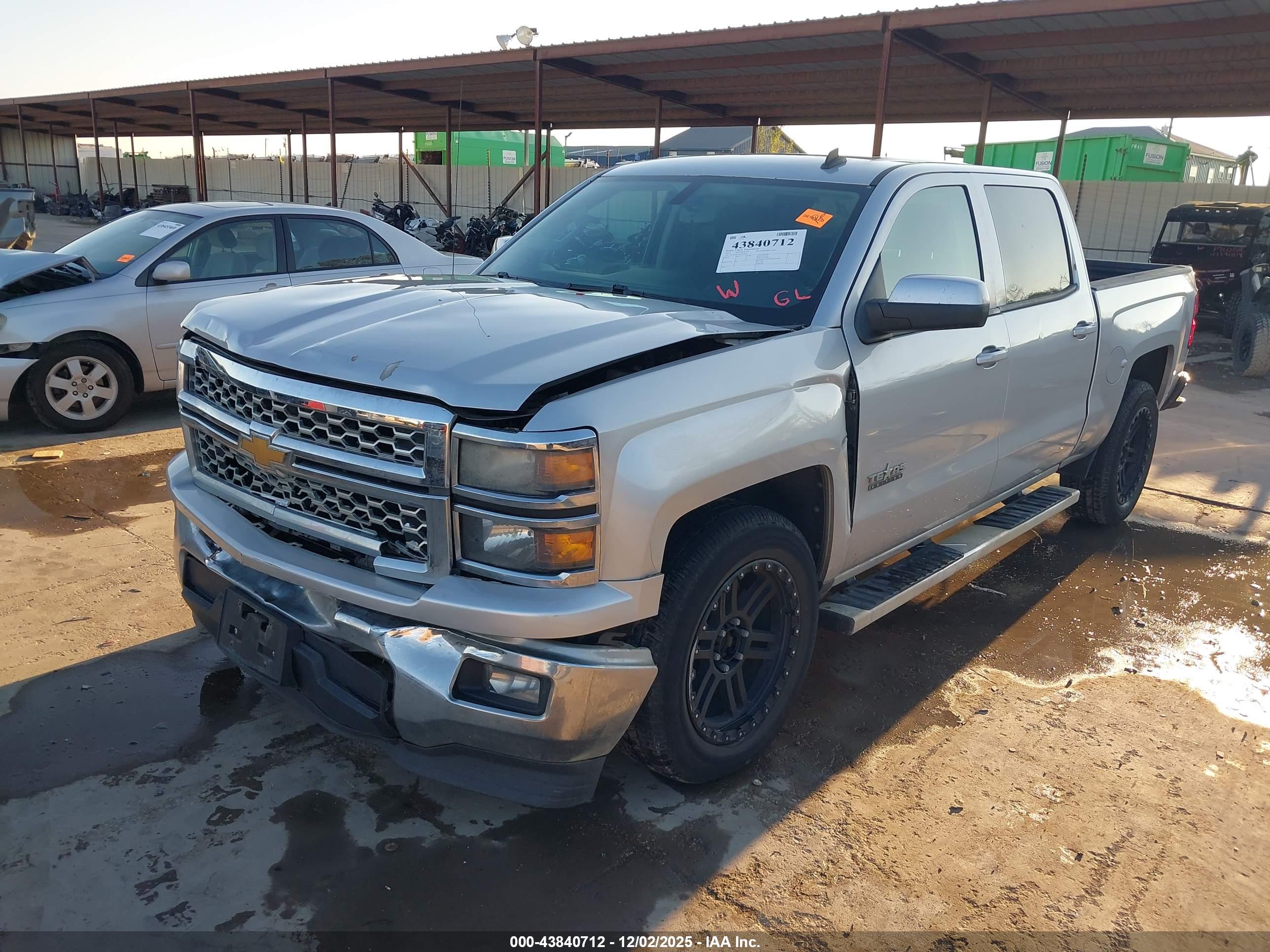 CHEVROLET SILVERADO image 2