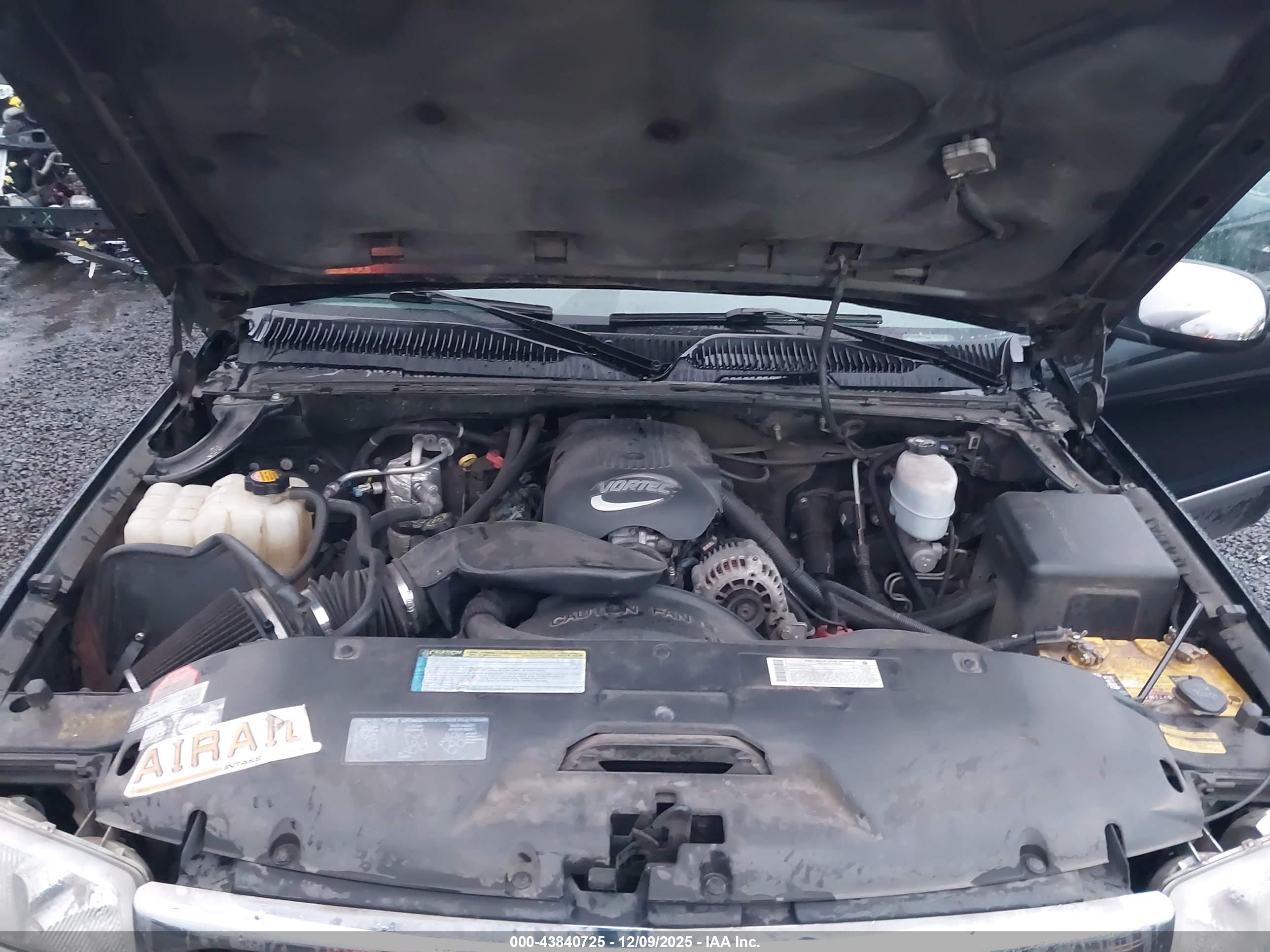 GMC SIERRA image 10