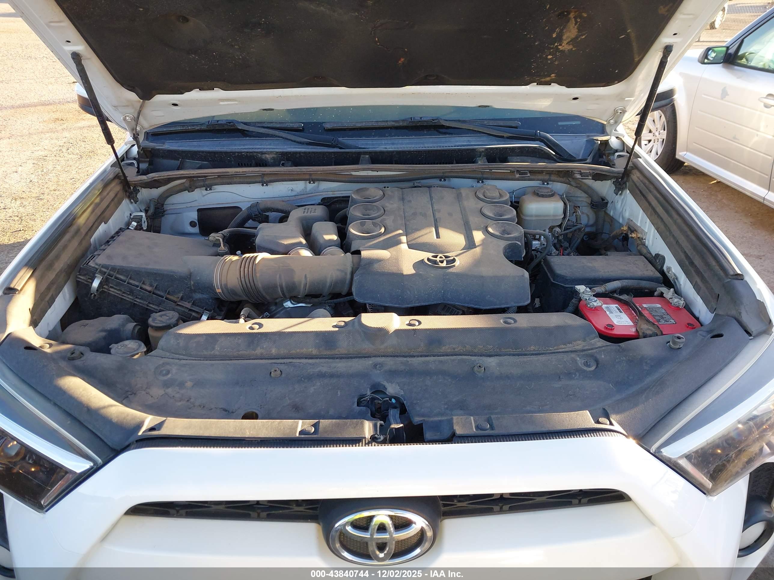 TOYOTA 4RUNNER image 10