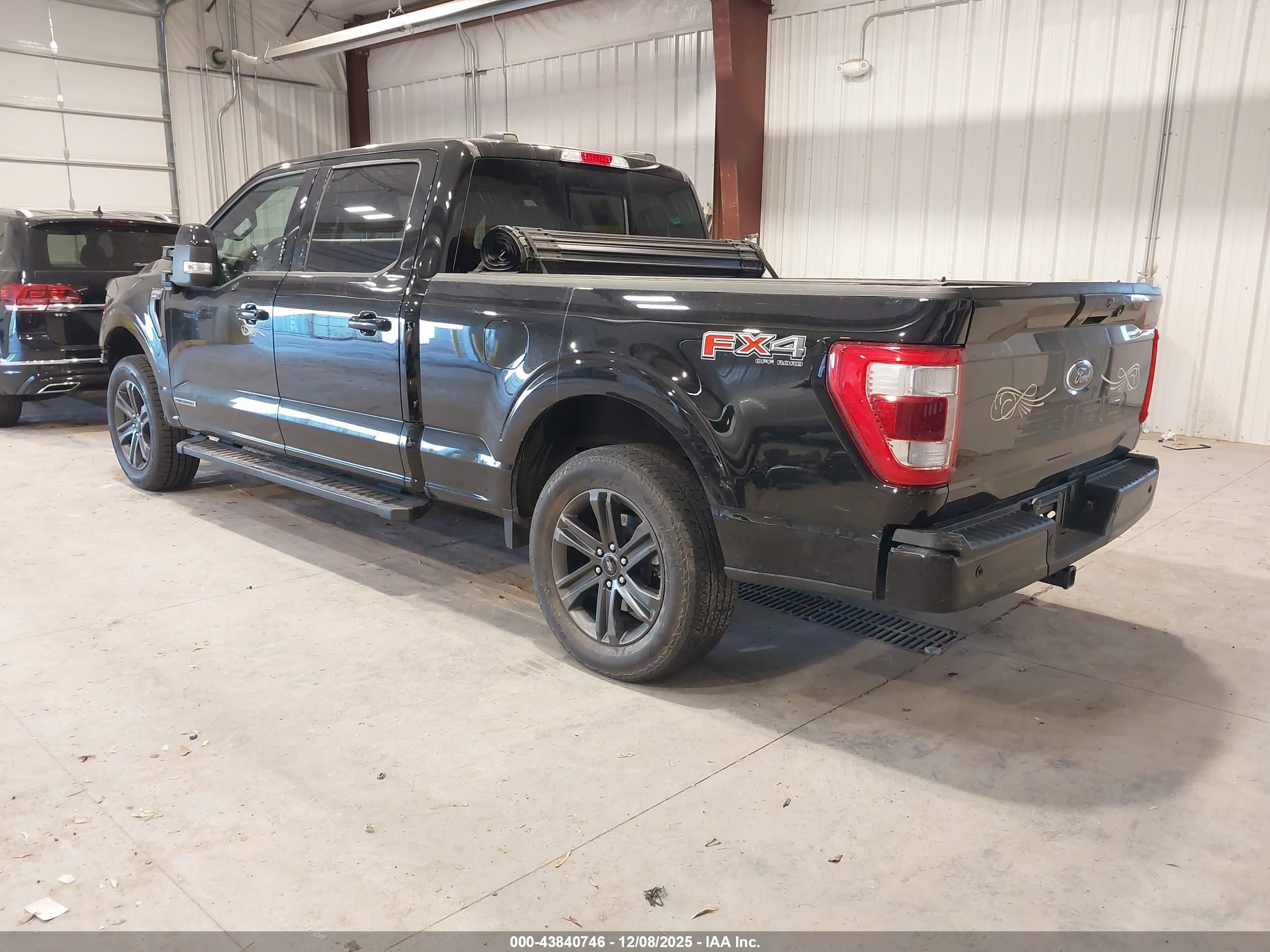 FORD F-150 image 3