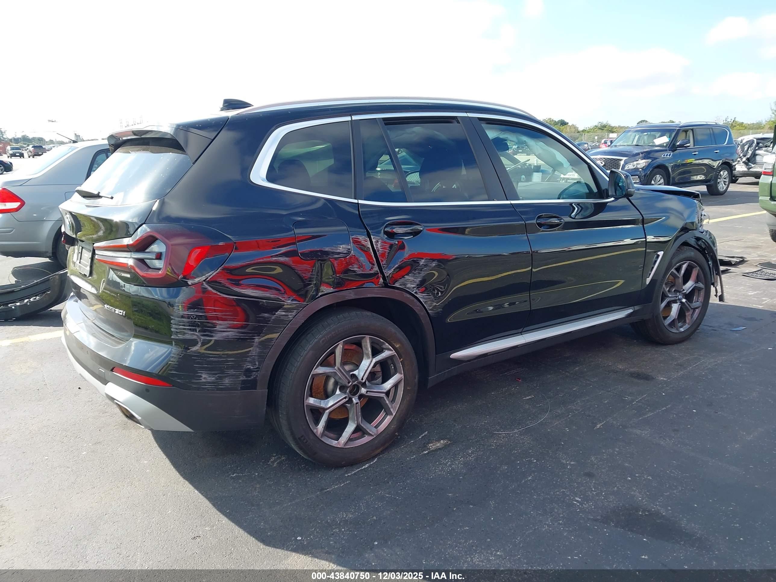 BMW X3 image 4