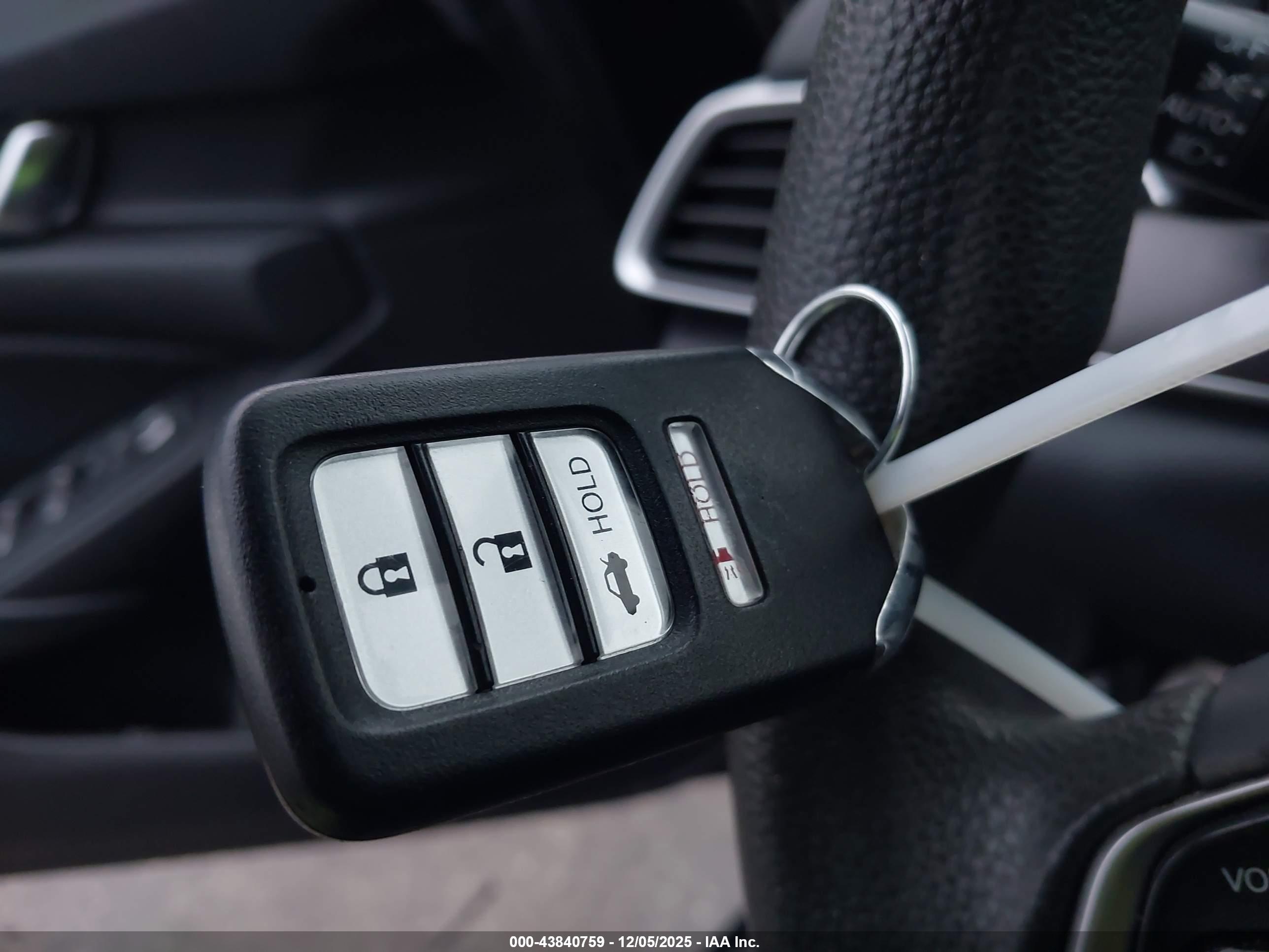 HONDA ACCORD image 11