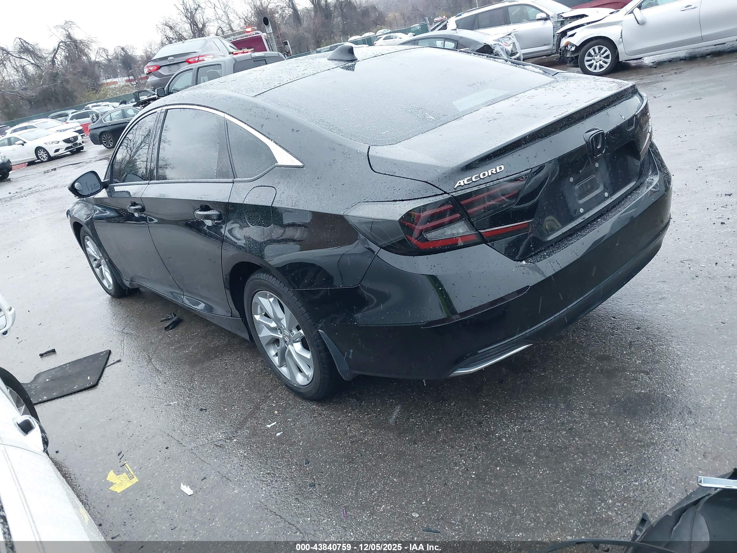 HONDA ACCORD image 3