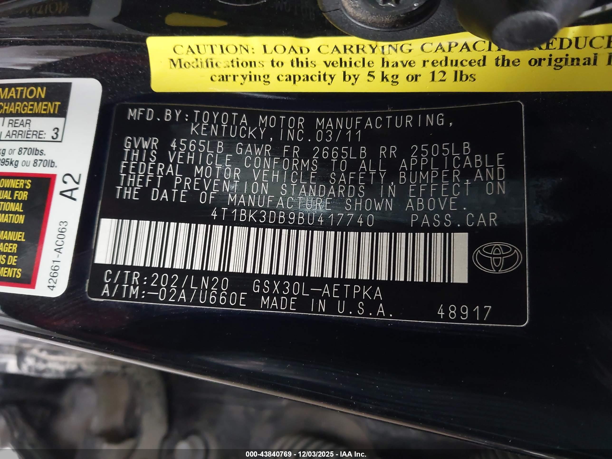 TOYOTA AVALON image 9