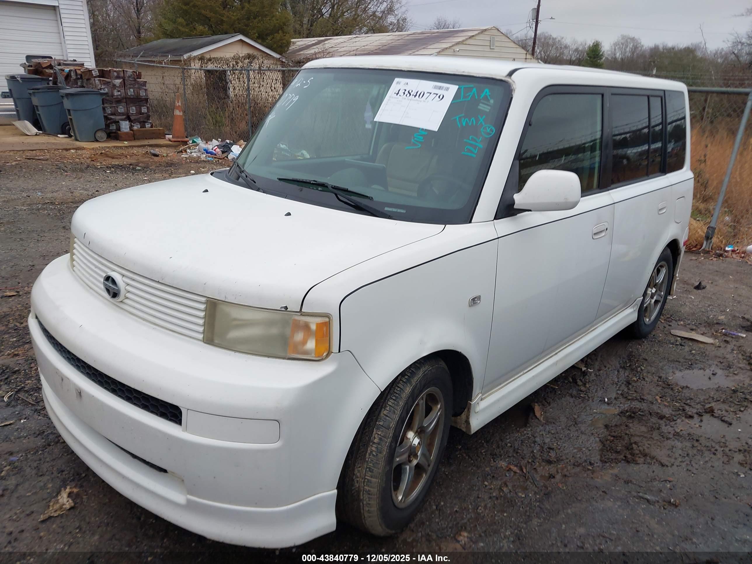 SCION XB image 2