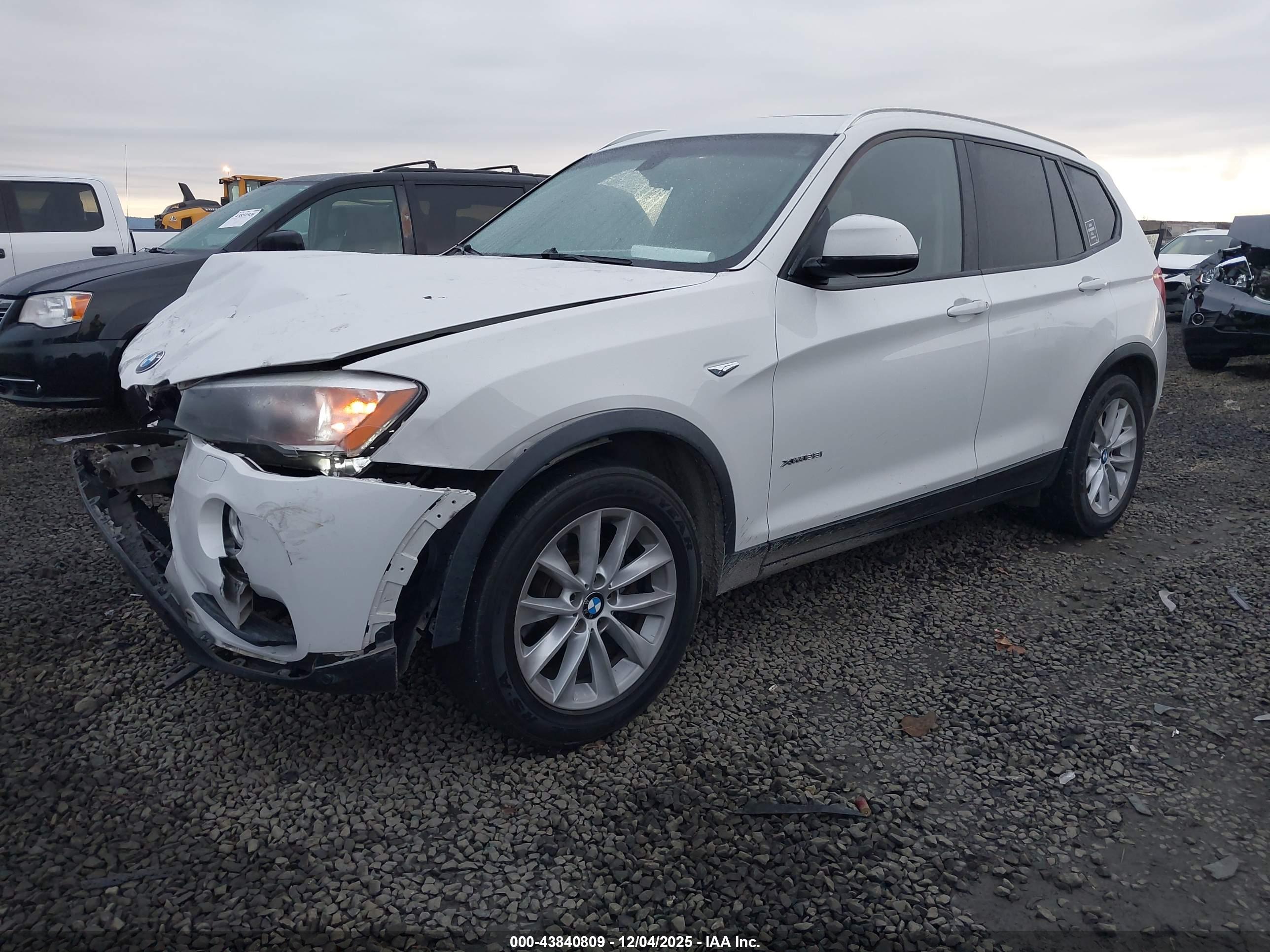 BMW X3 image 2