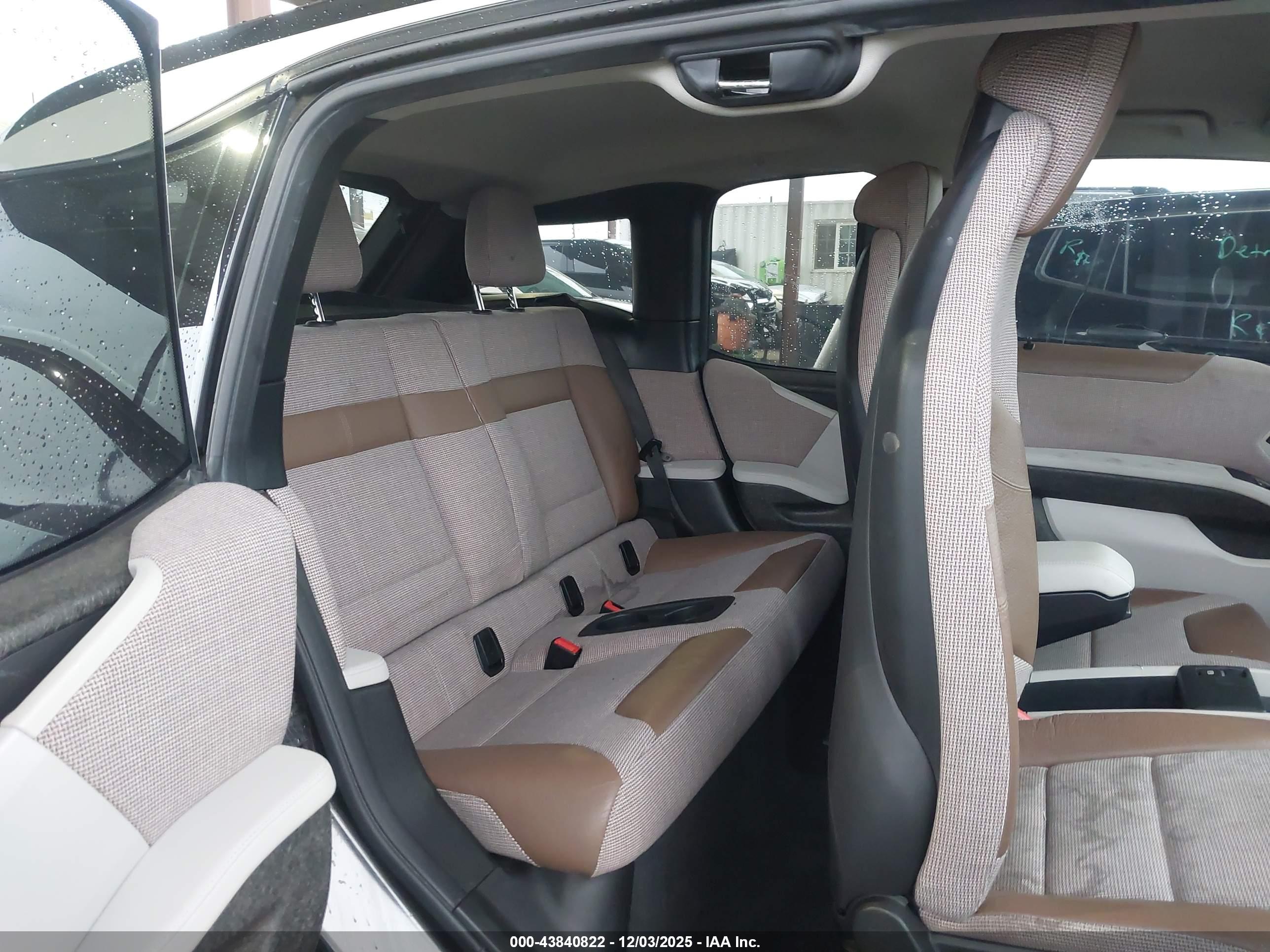 BMW I3 image 8