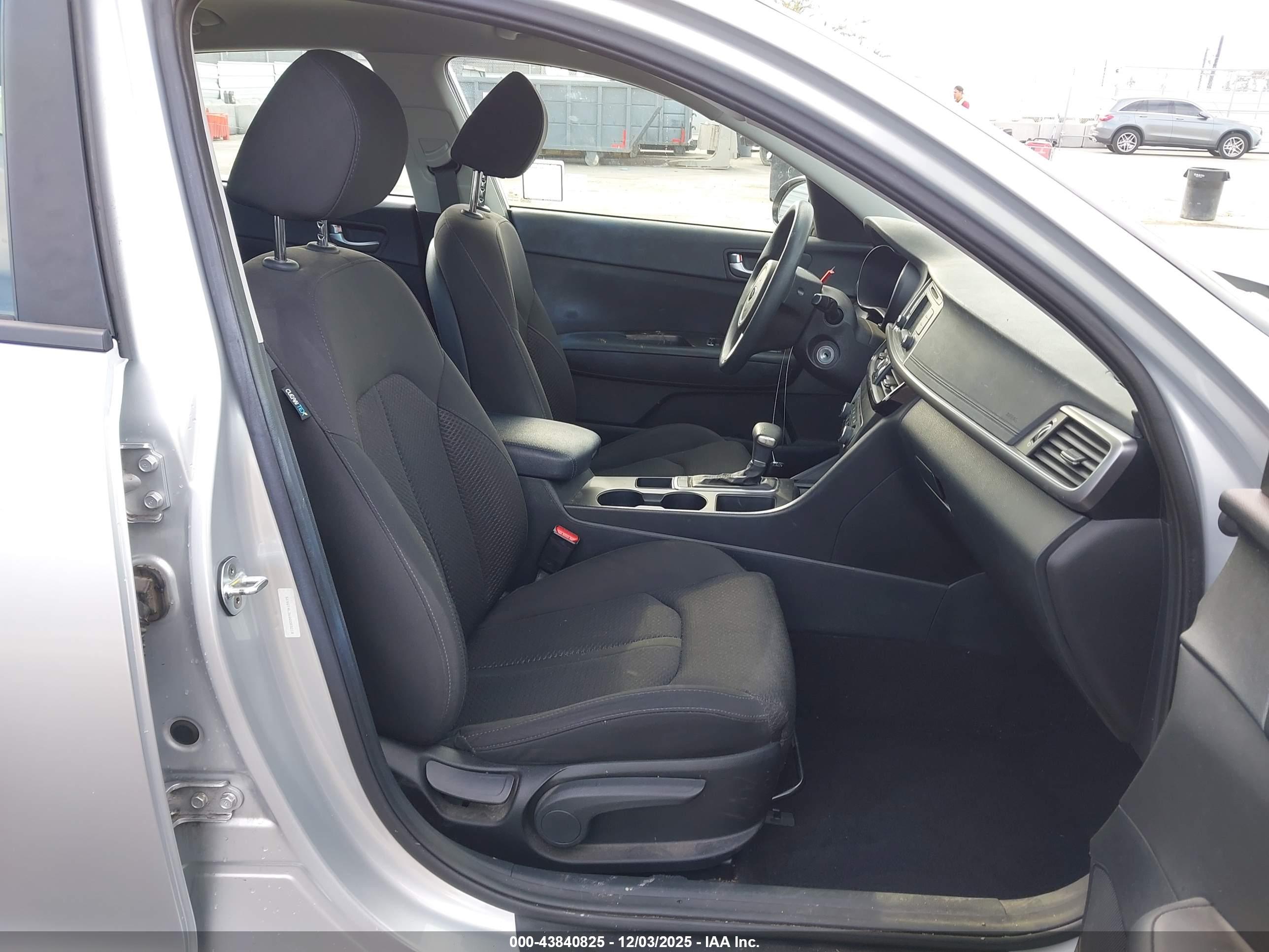 KIA OPTIMA image 5