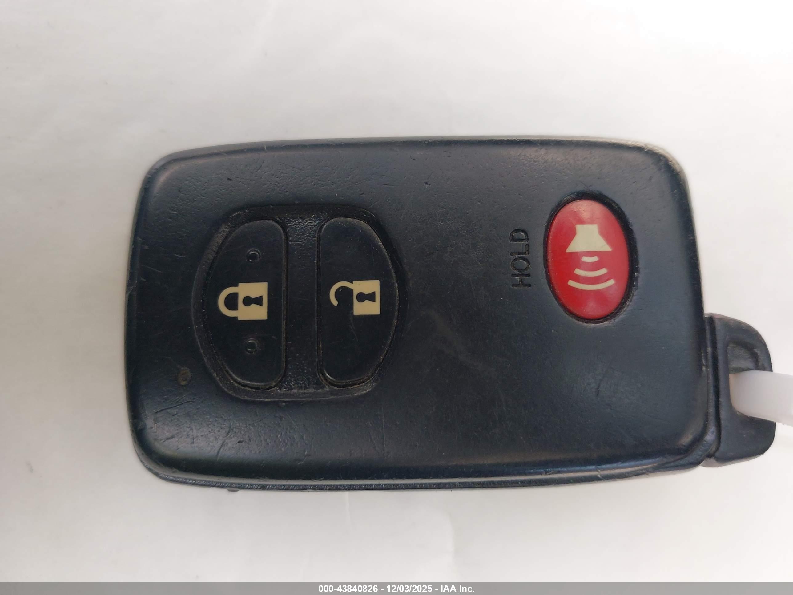 TOYOTA PRIUS image 11