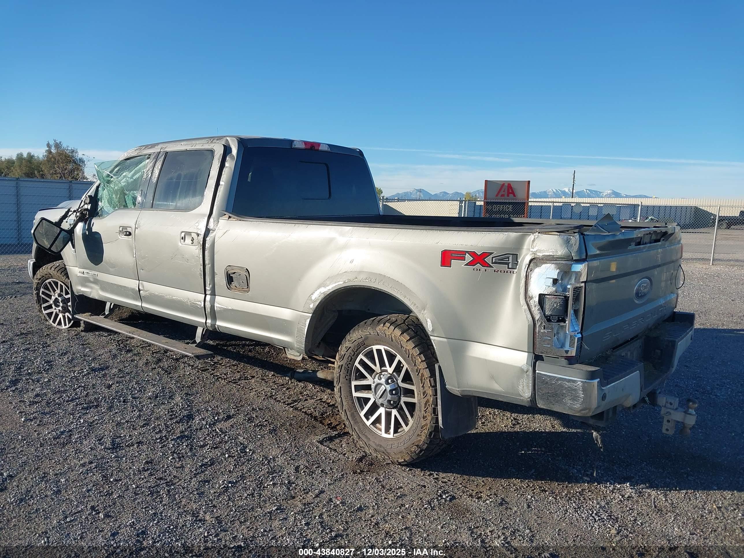FORD F-250 image 3