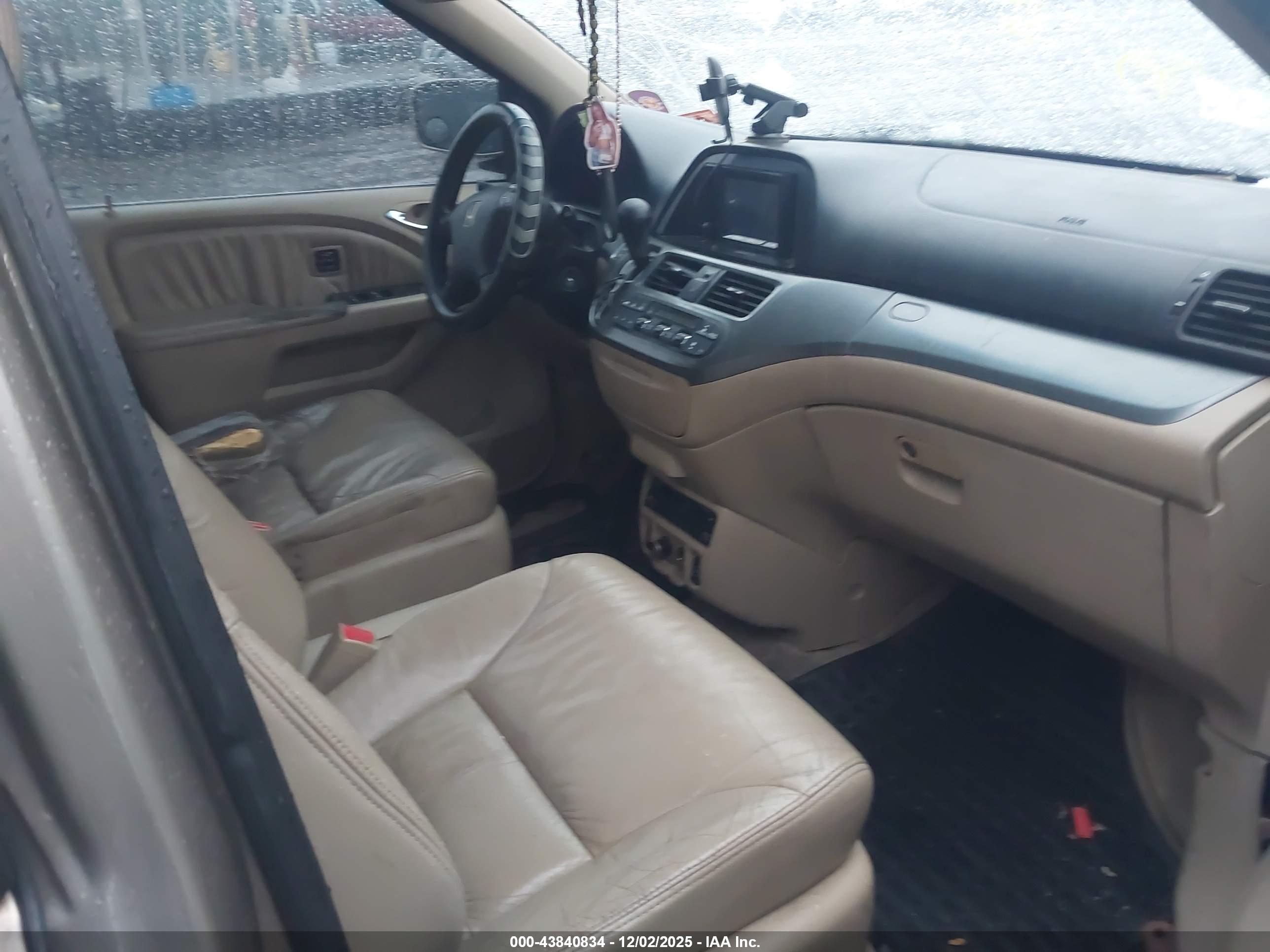 HONDA ODYSSEY image 5
