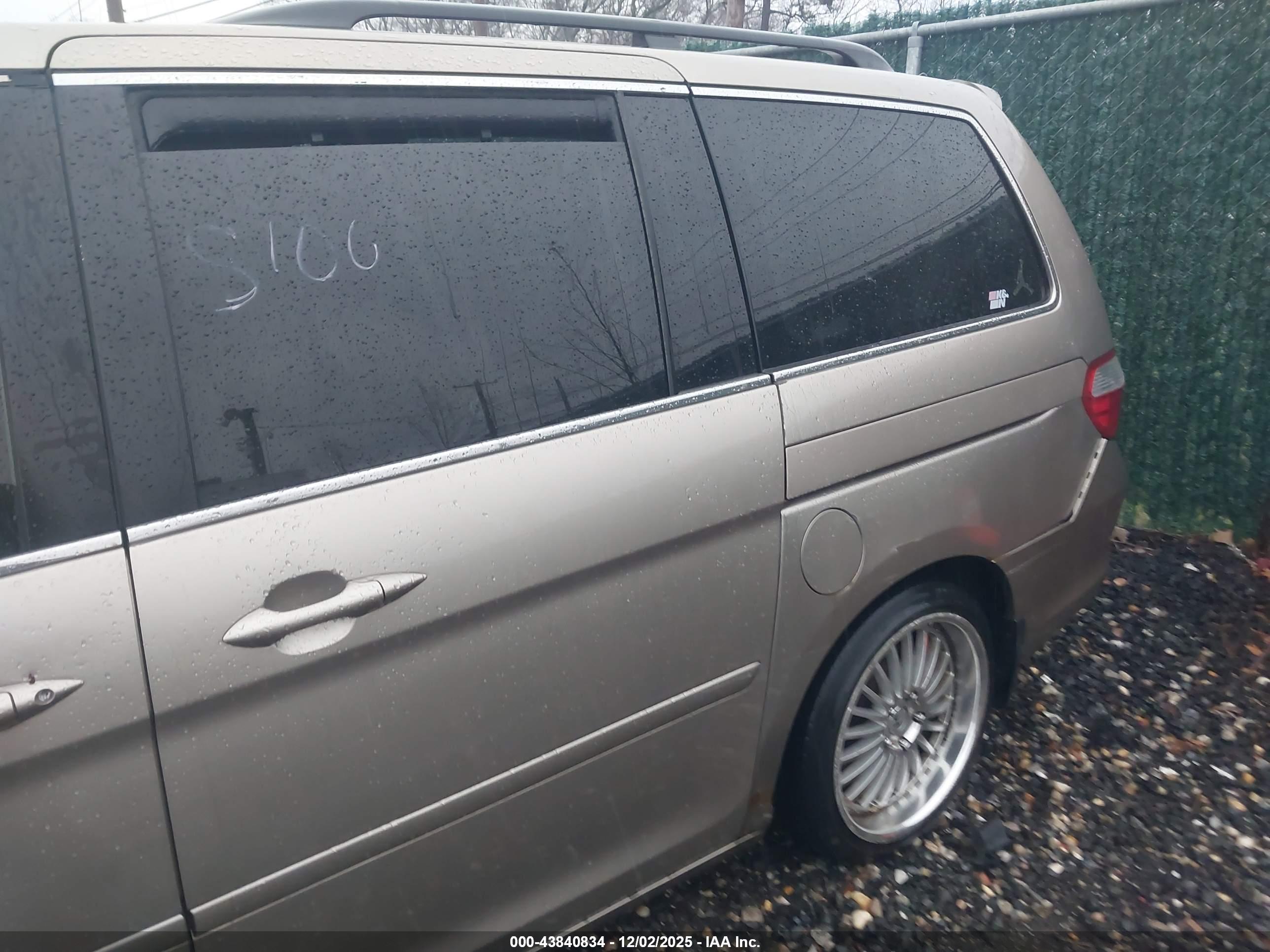 HONDA ODYSSEY image 6
