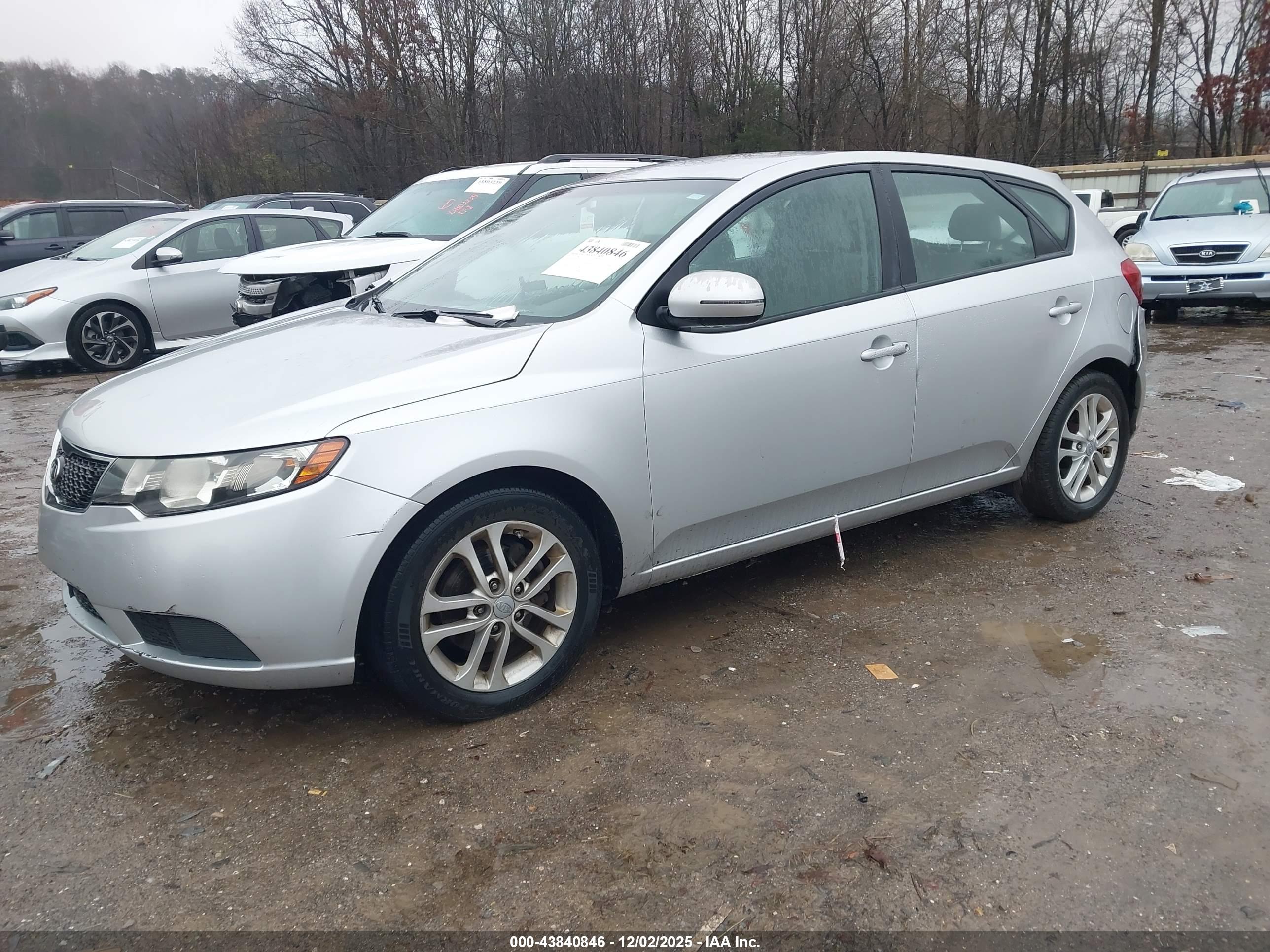KIA FORTE image 2