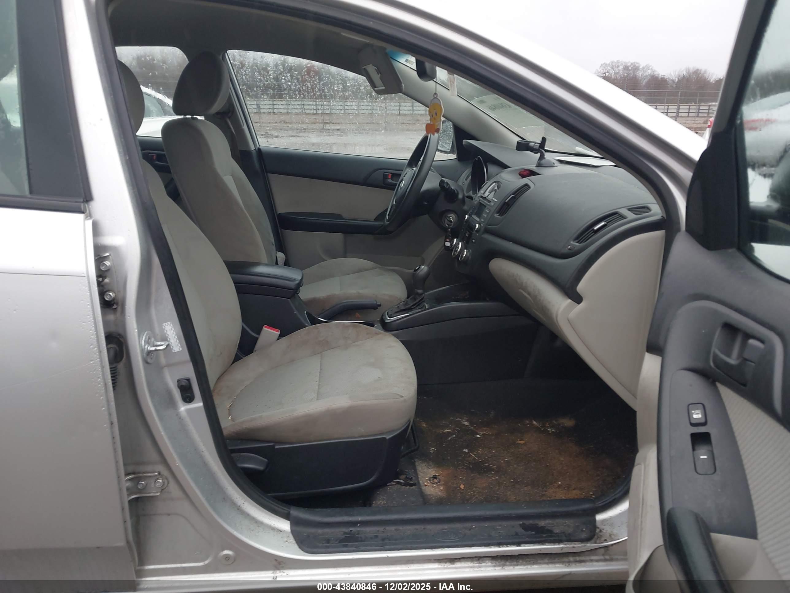 KIA FORTE image 5