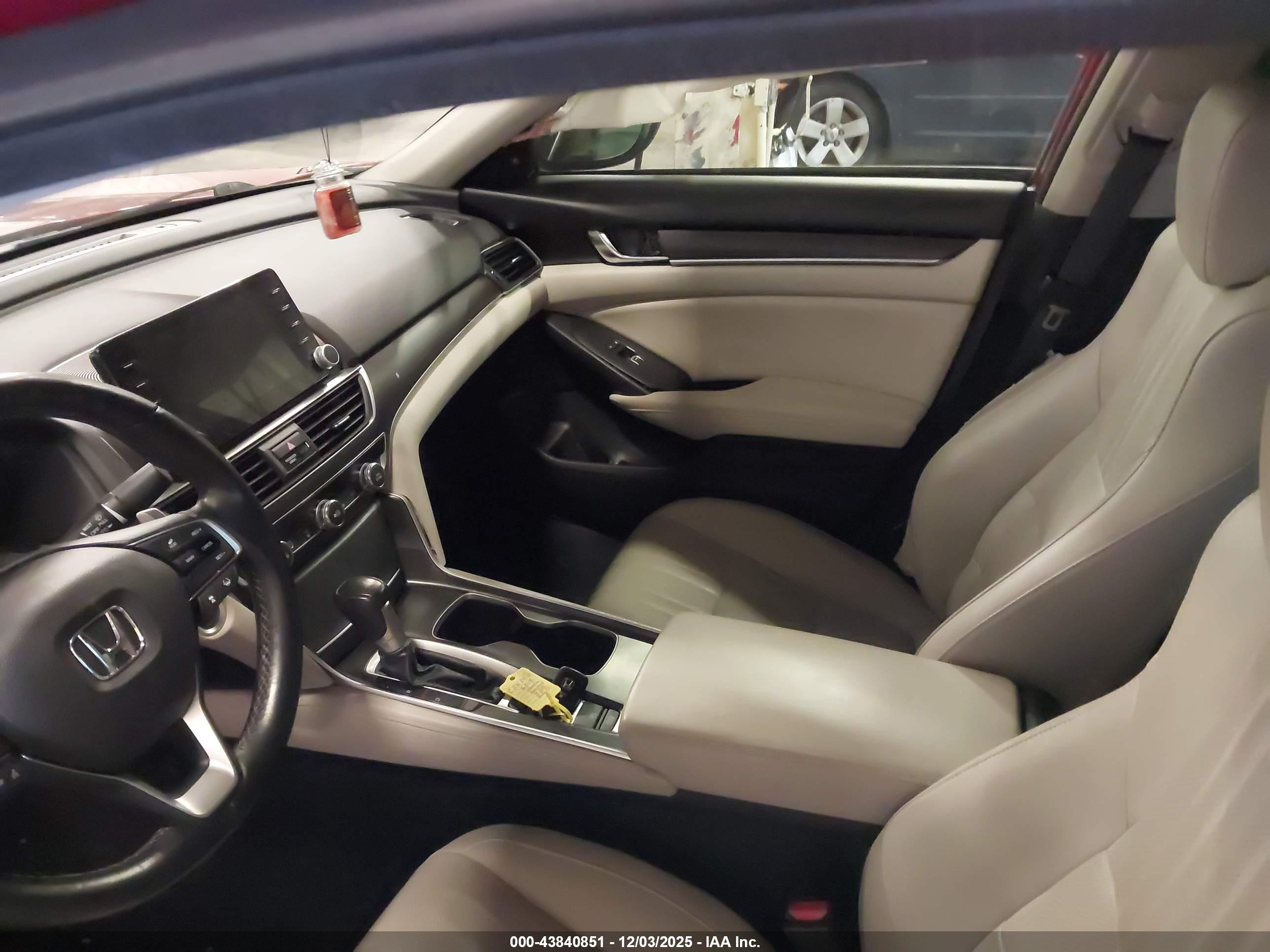HONDA ACCORD image 5