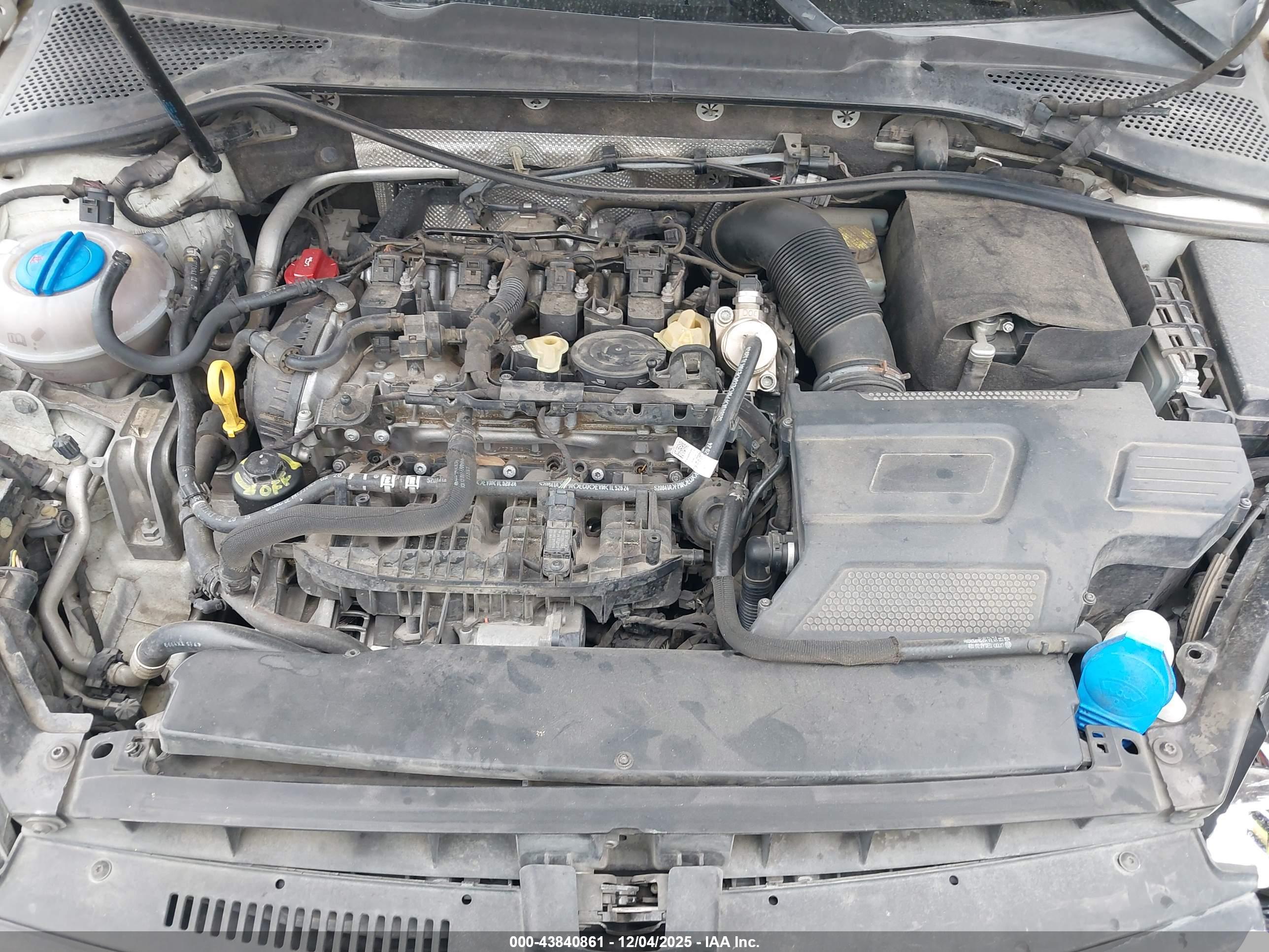 VOLKSWAGEN GOLF image 10