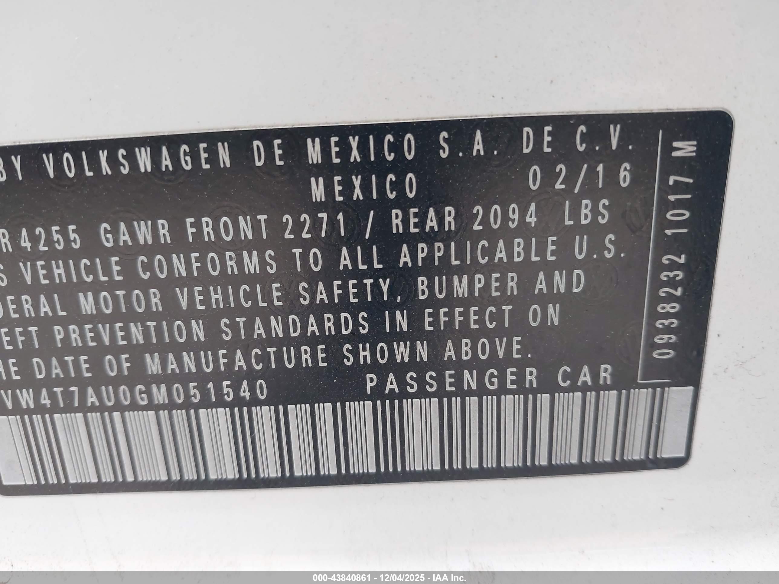 VOLKSWAGEN GOLF image 9