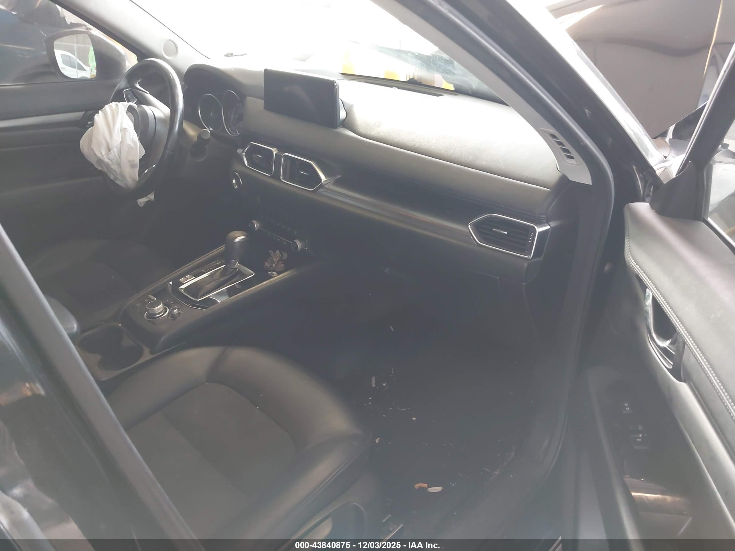MAZDA CX-5 image 5